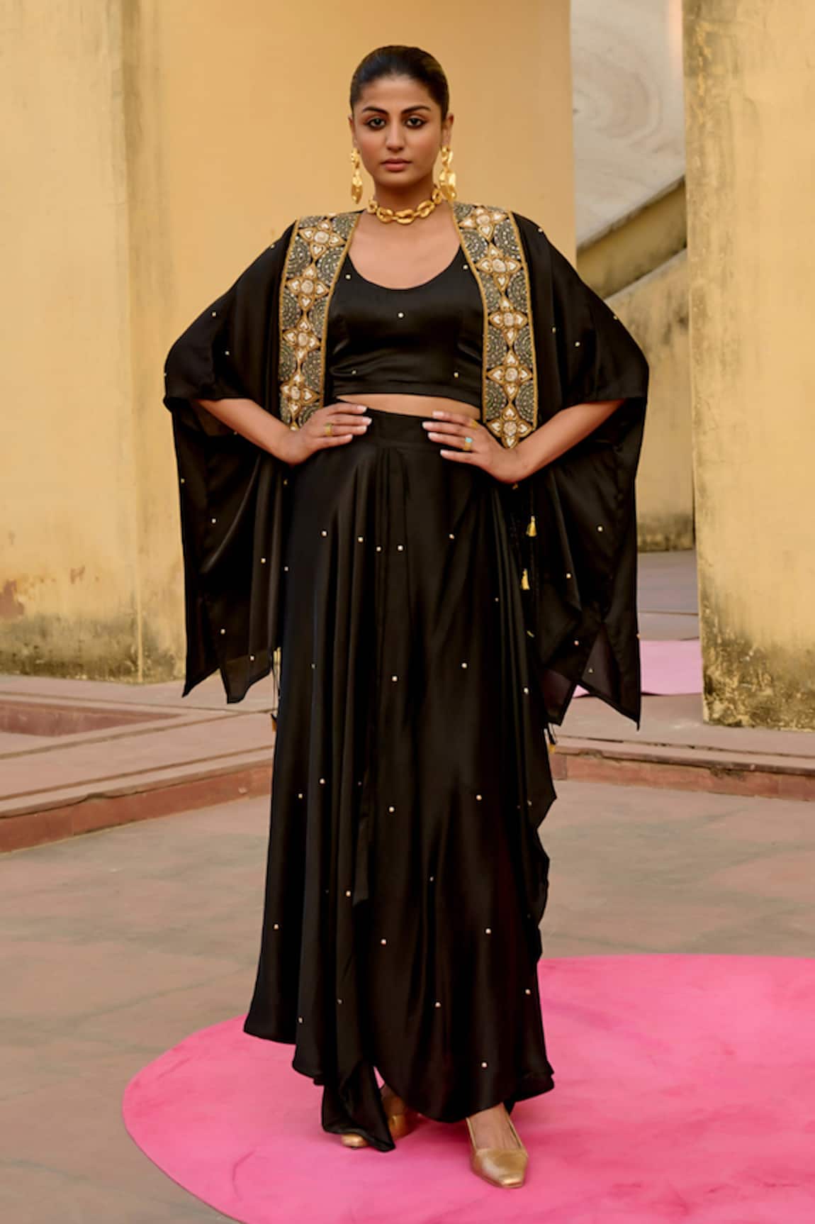 Swati Vijaivargie Noor Embroidered Cape & Skirt Set 