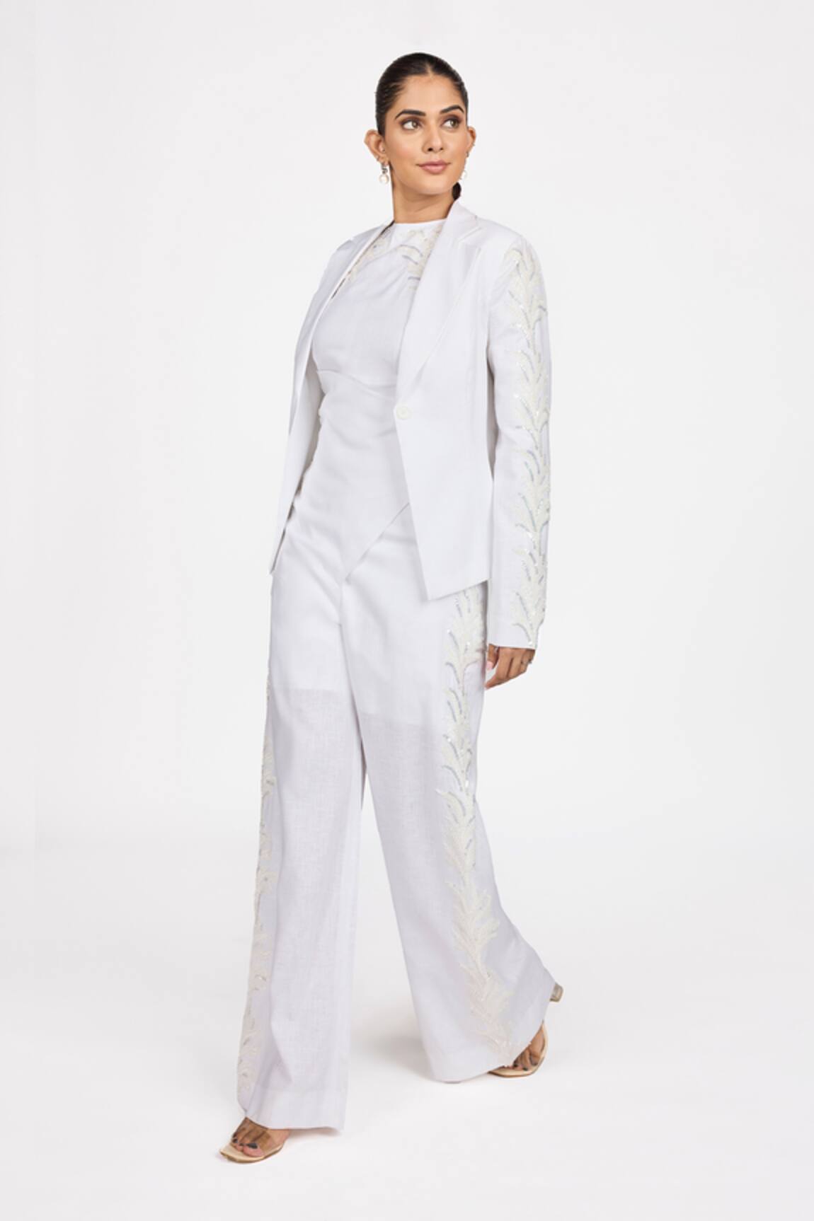 Dev And Viv Embroidered Blazer 