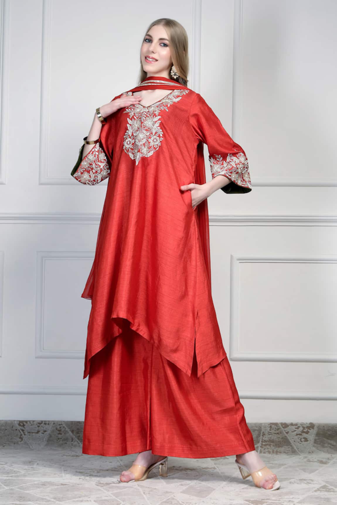 House Of Supriya Asymmetric Embroidered Kurta Set 