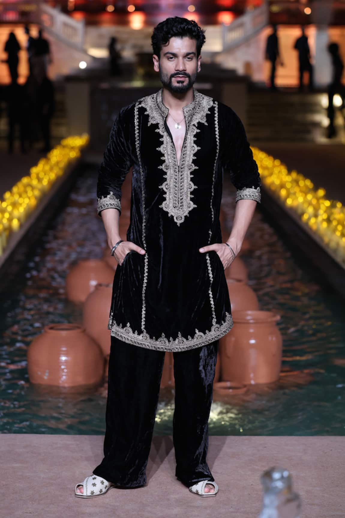 Punit Balana Velvet Dori Embellished Kurta With Pant 