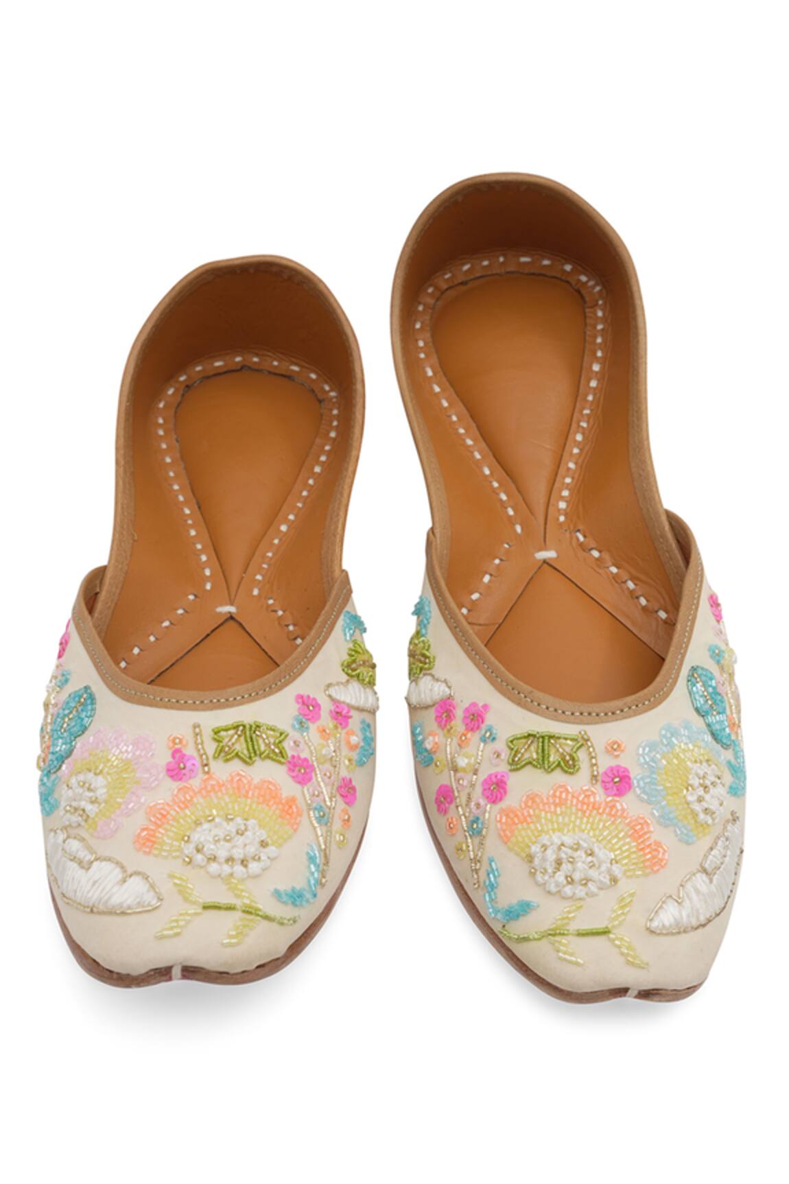 NR By Nidhi Rathi Multicolored Embroidered Juttis 