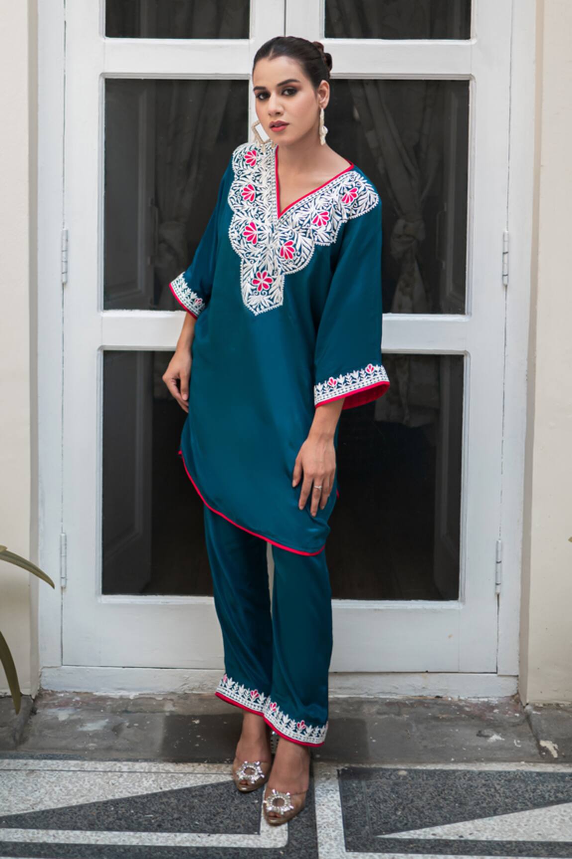Wazir C Kashmira Tilla Work Kurta With Pant 