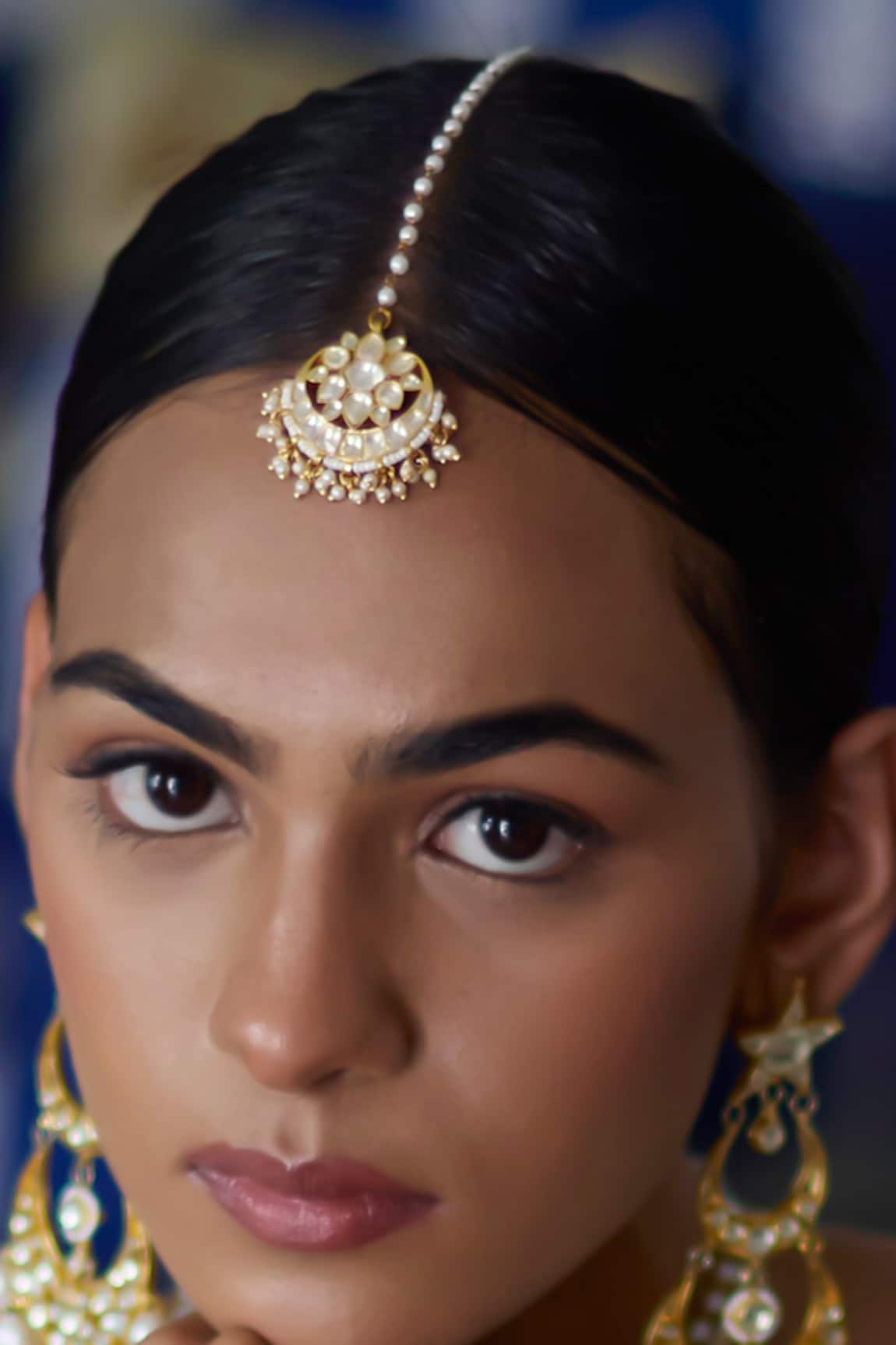 MAISARA JEWELRY Tanirika Kundan Bloom Maangtikka