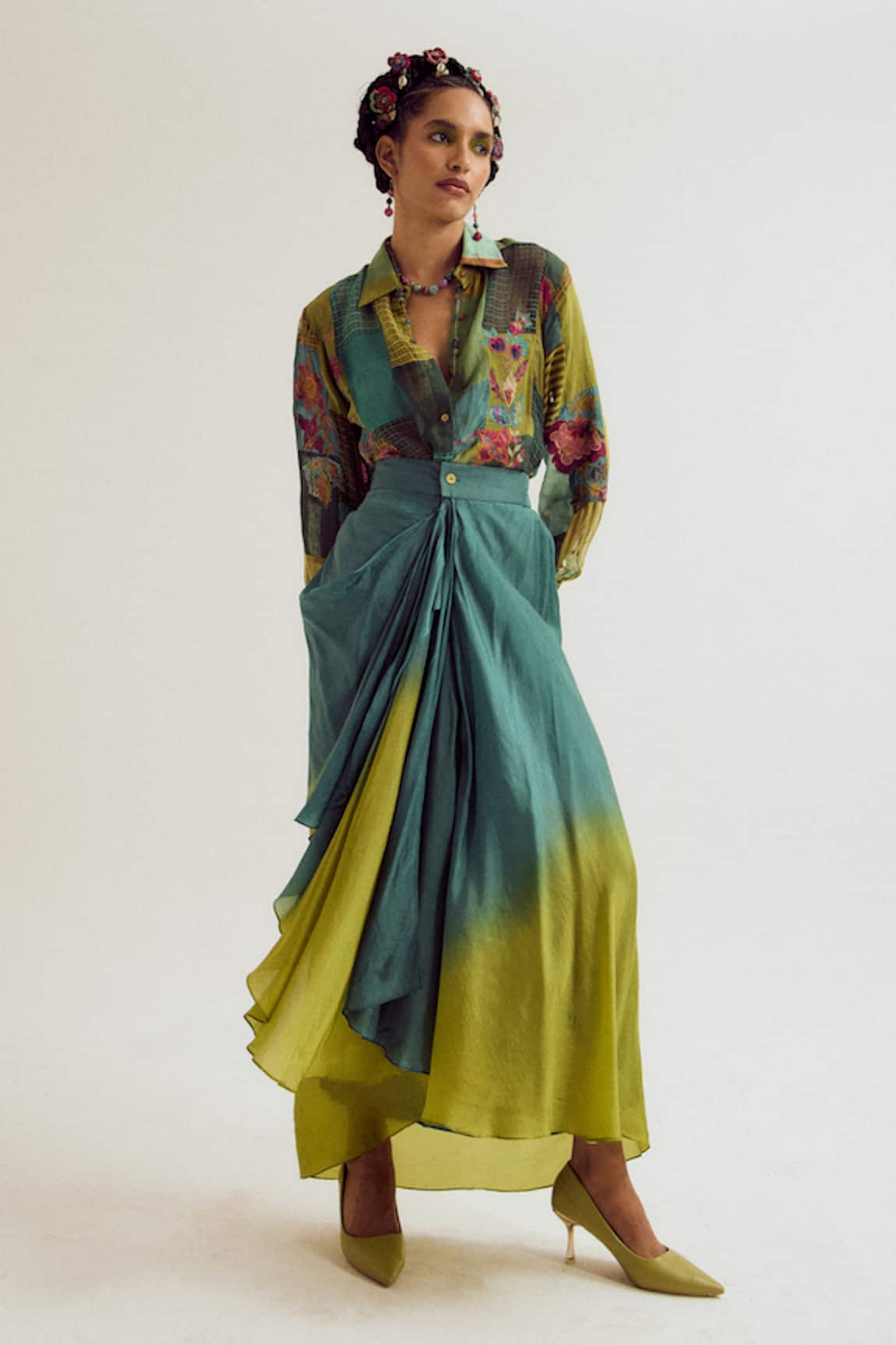Capisvirleo Paako Shirt & Vinca Skirt Set 
