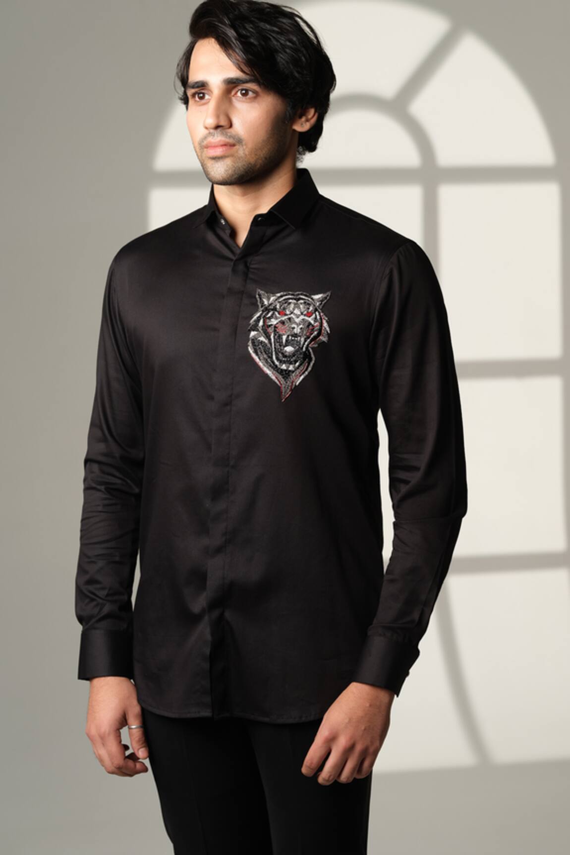 Sanjana Reddy Designs Roaring Tiger Placement Embroidered Shirt 