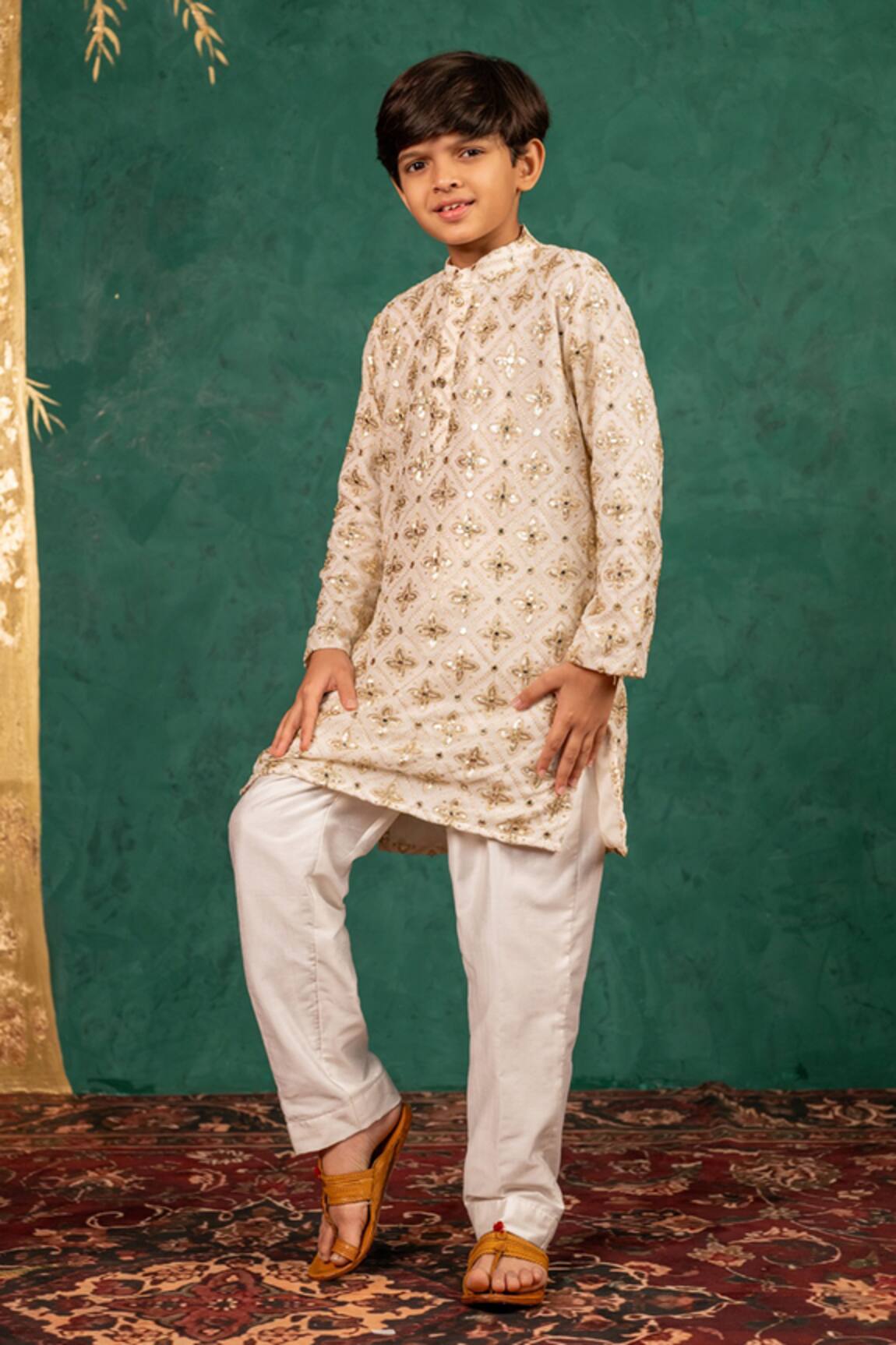 JILMIL DREAMWEAR Georgette Mirror Work Kurta Set 