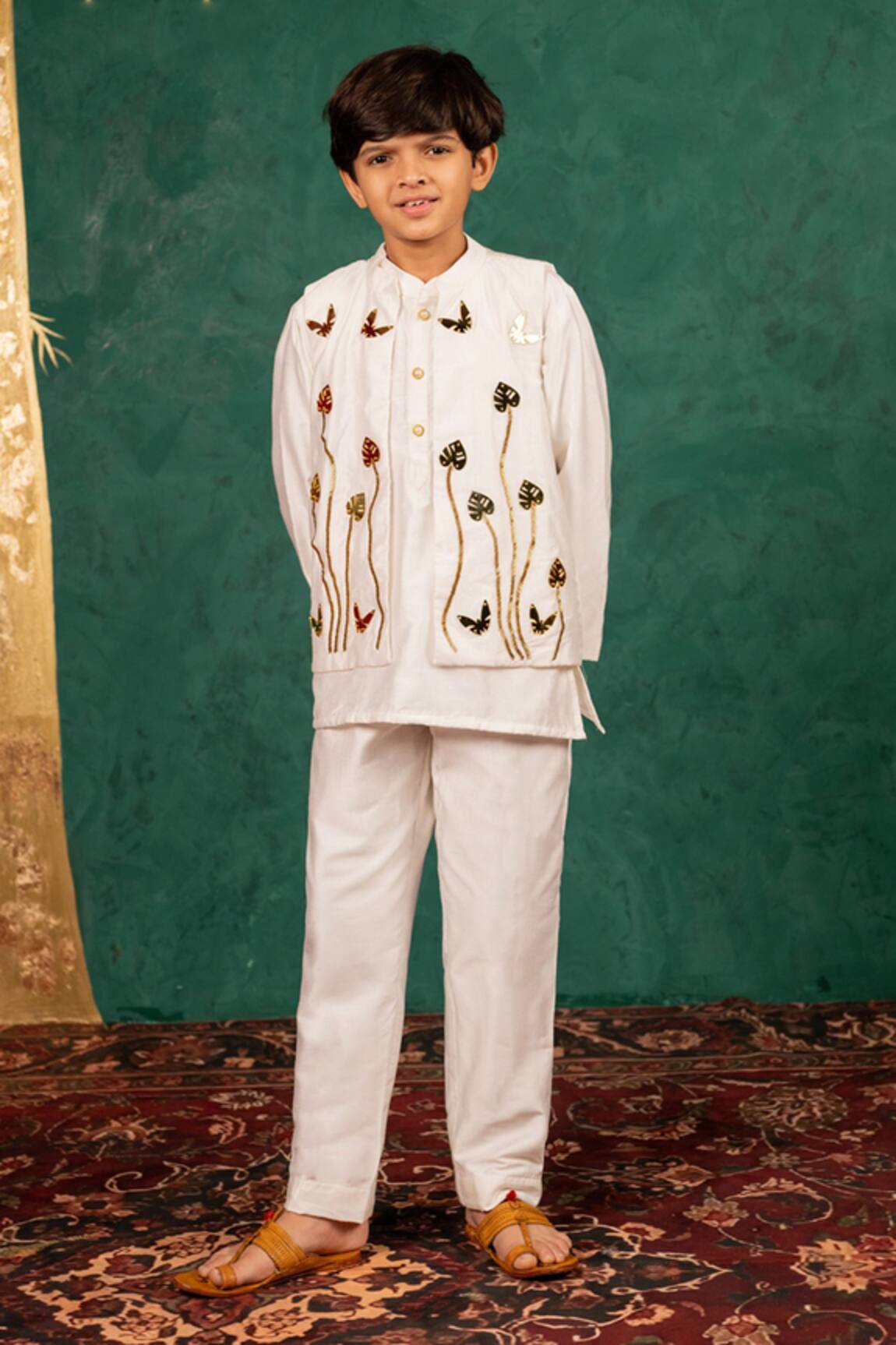 JILMIL DREAMWEAR White Silk Acrylic Bundi Kurta Set 