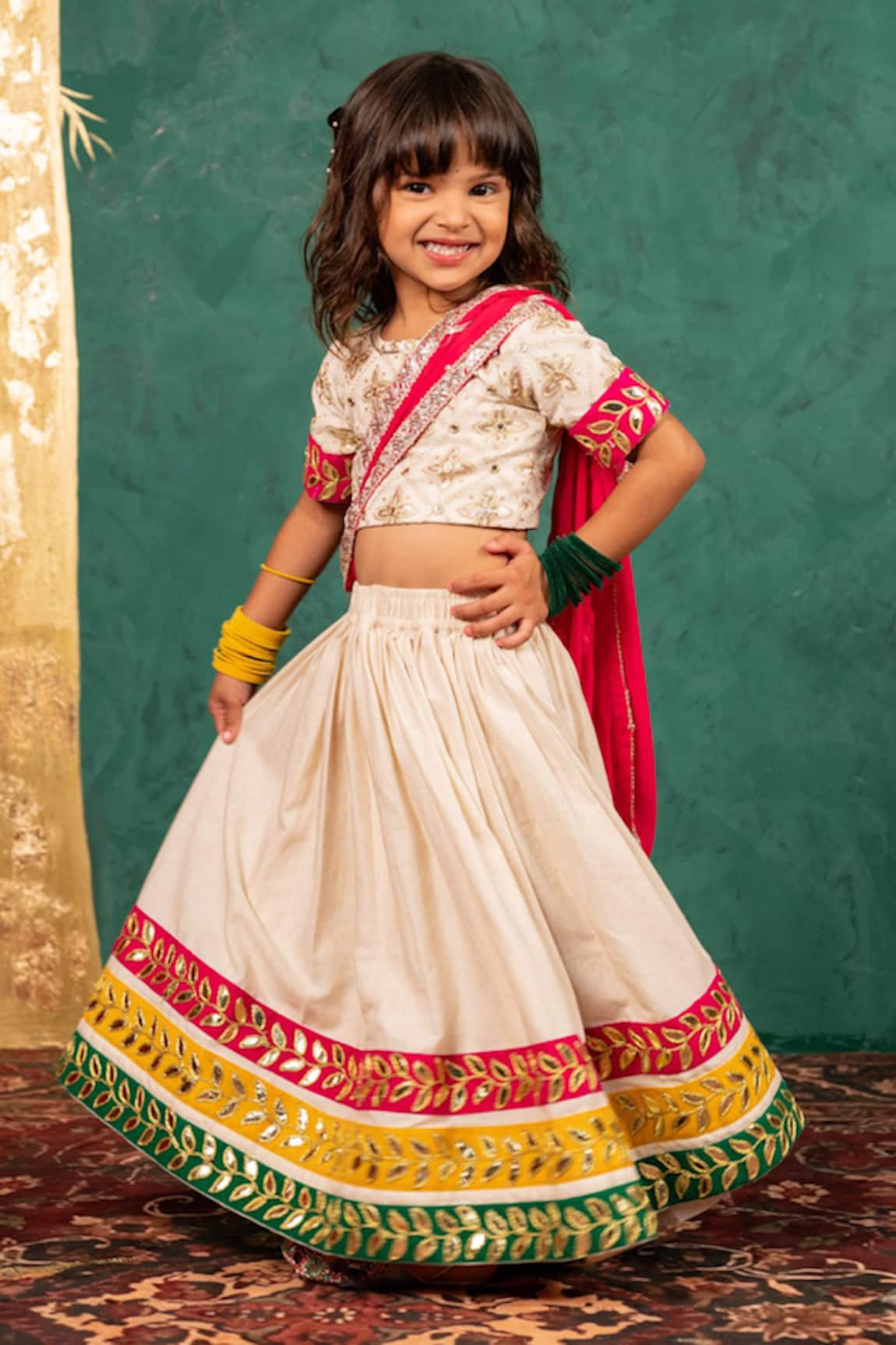 JILMIL DREAMWEAR Embroidered Lehenga Set 
