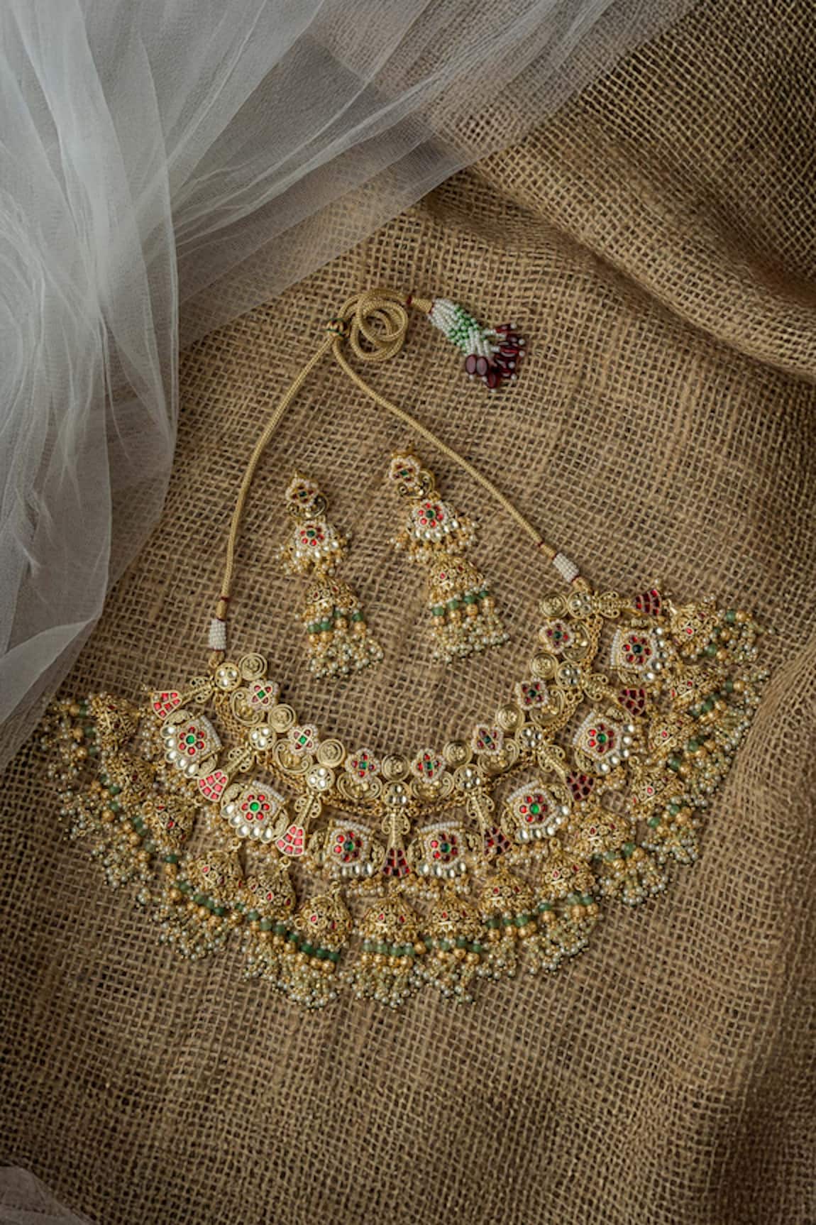 Vivinia By Vidhi Mehra Kundan Embellished Bridal Necklace Set 