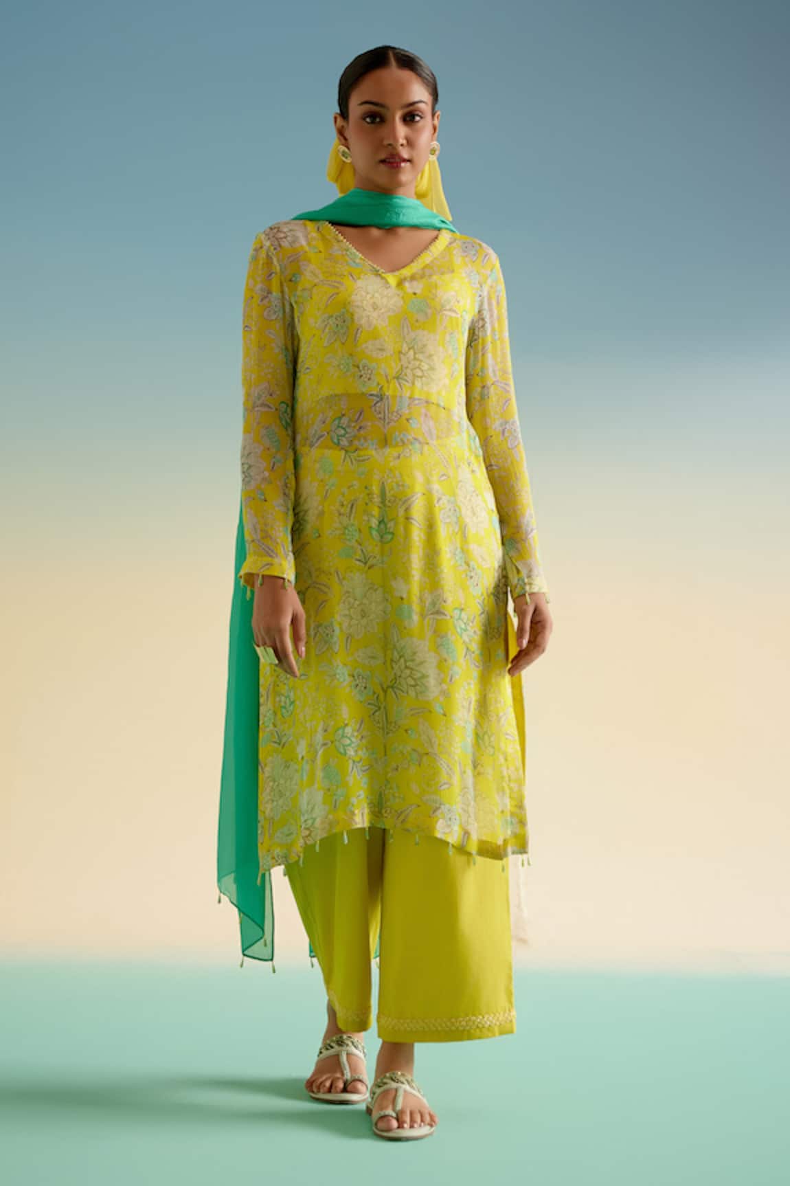 Shetab Kazmi Garden Print Kurta Set 