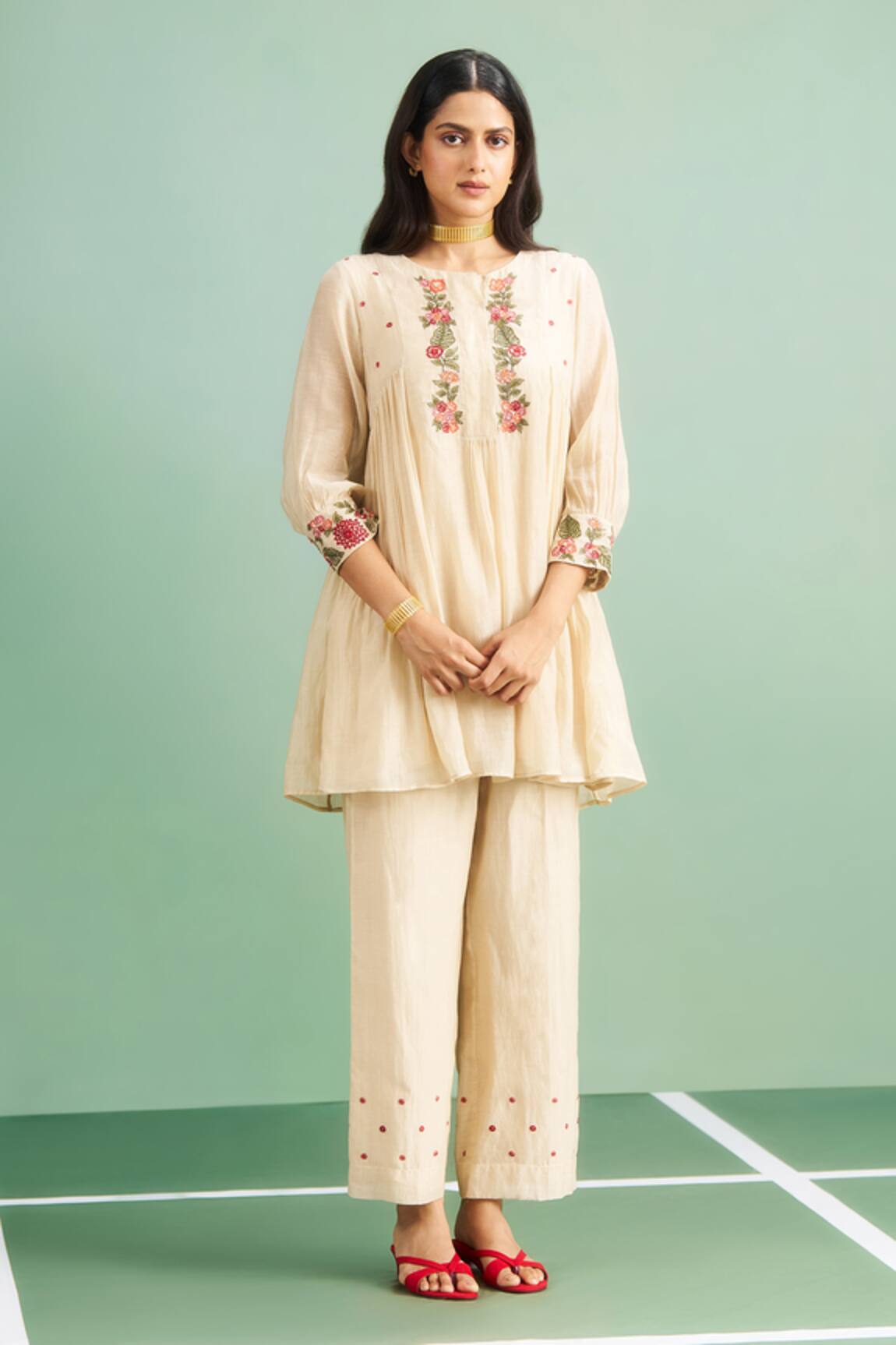 Purple Patch Chamomile Embroidered Tunic Set