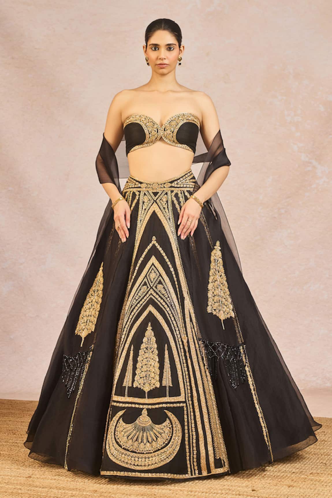 Masaba Aankhon Ka Paigam Embroidered 12 Kalis Lehenga Set 