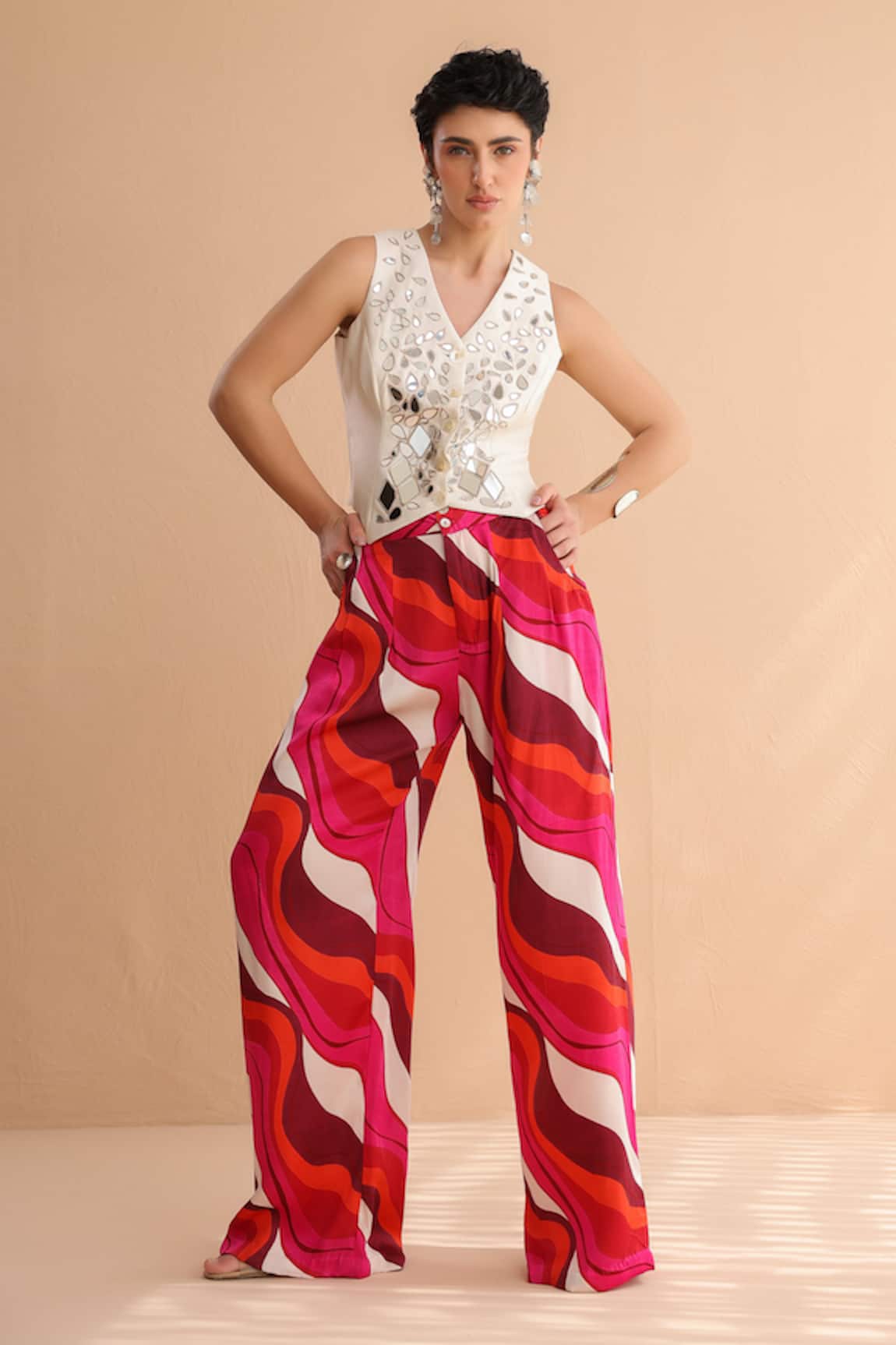 Pallavi Jaipur Sheesha Waistcoat & Fushcia Printed Pant Set 