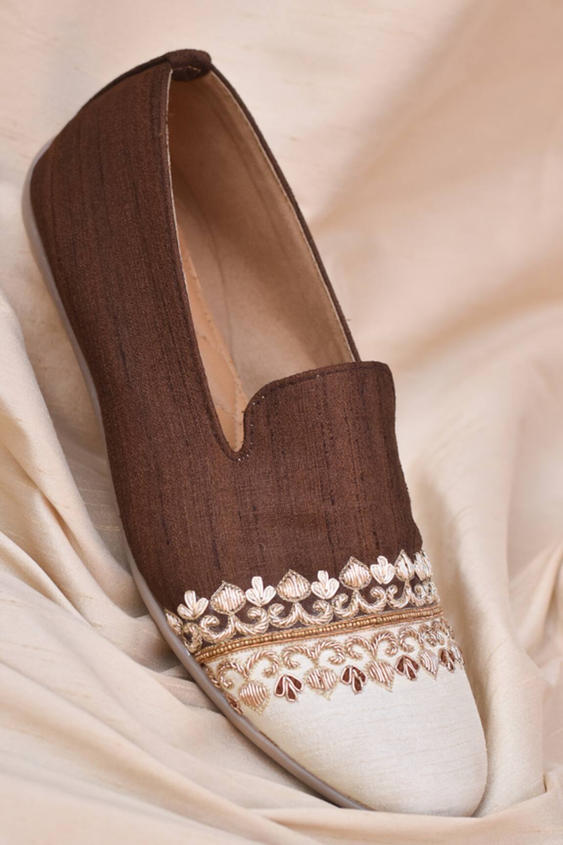 Around Always Ayan Zardozi Embroidered Loafers 