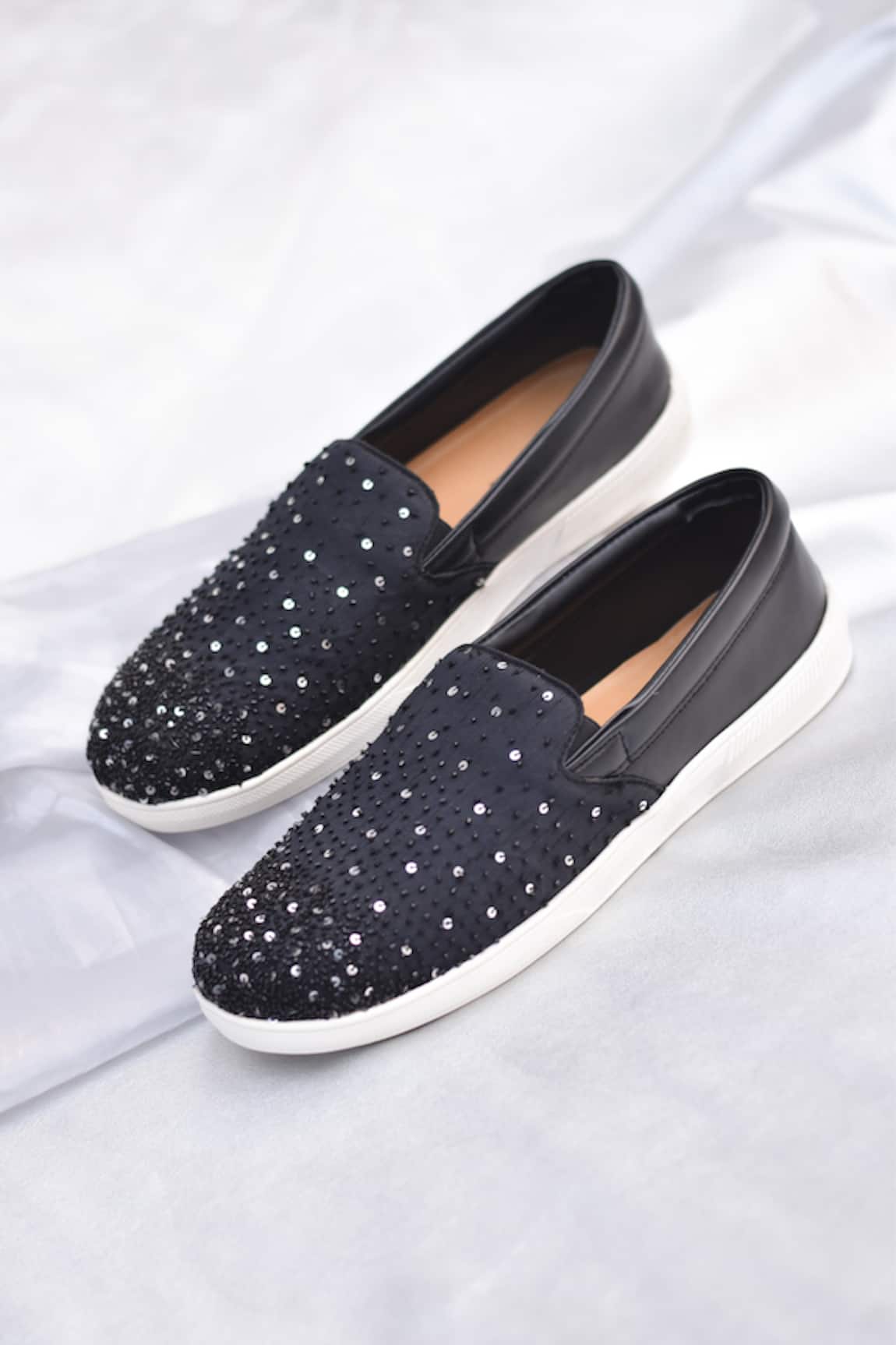Around Always Max Sequin Embroidered Sneakers 
