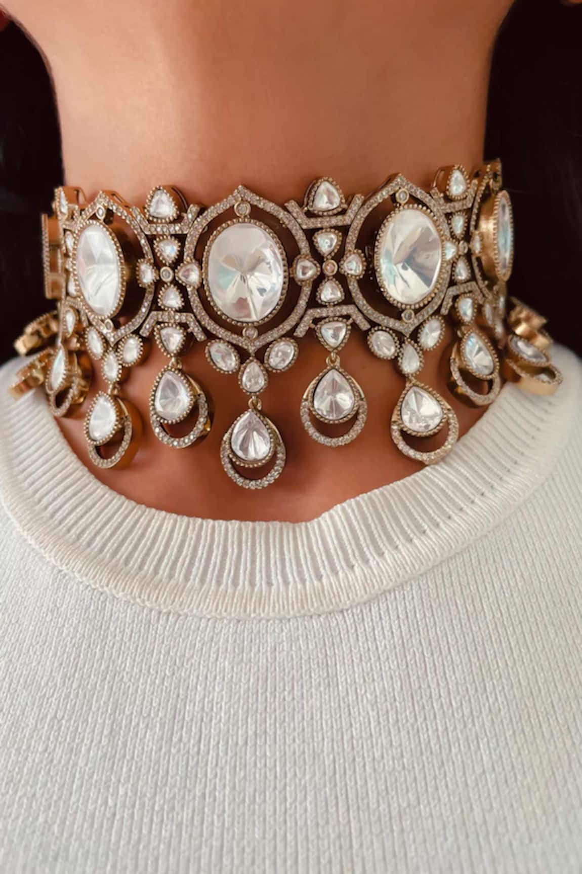 Prerto The Mahal Moissanite Choker Necklace Set 
