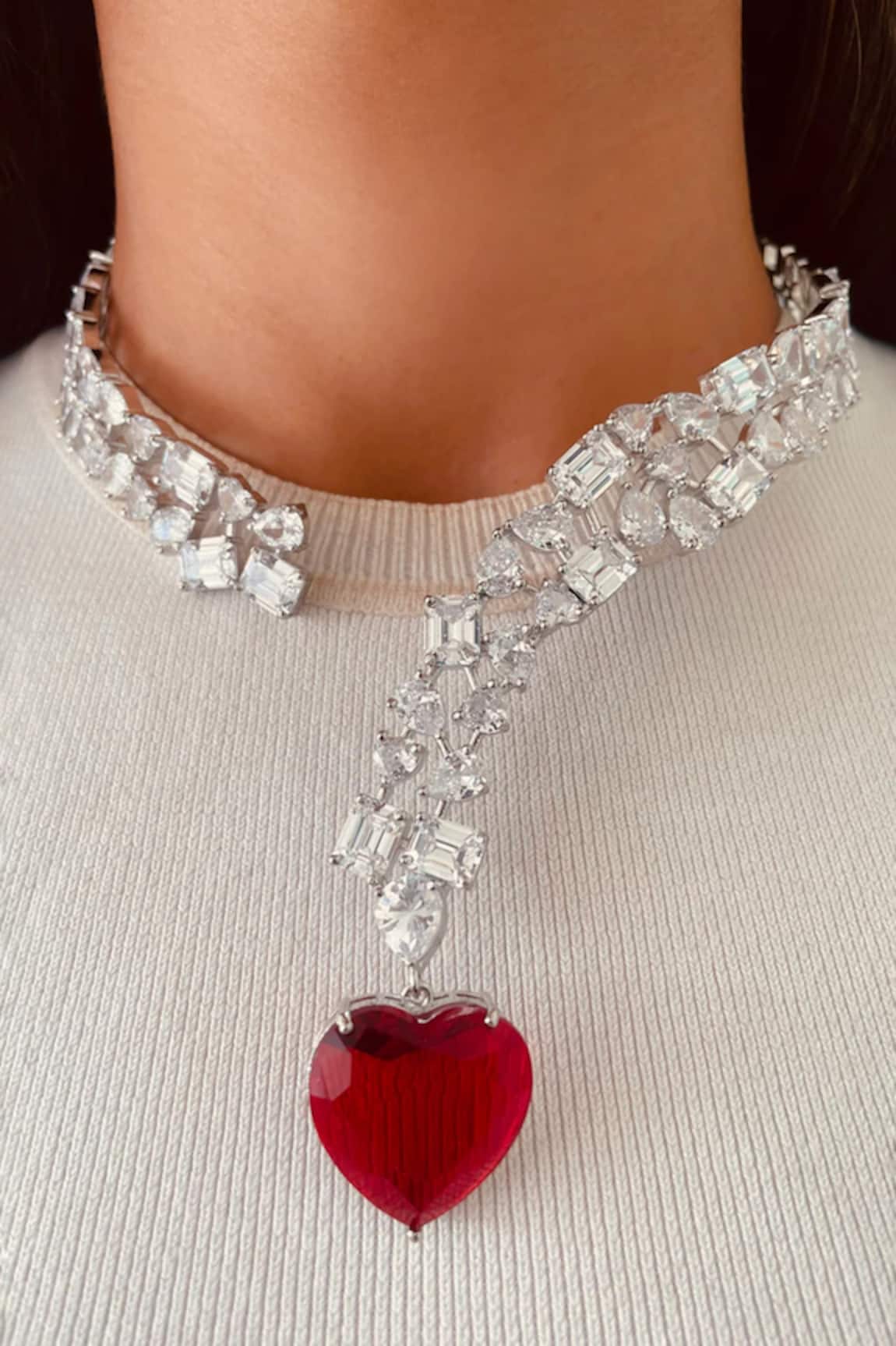 Prerto Geometric Ruby Heart Drop Necklace Set 