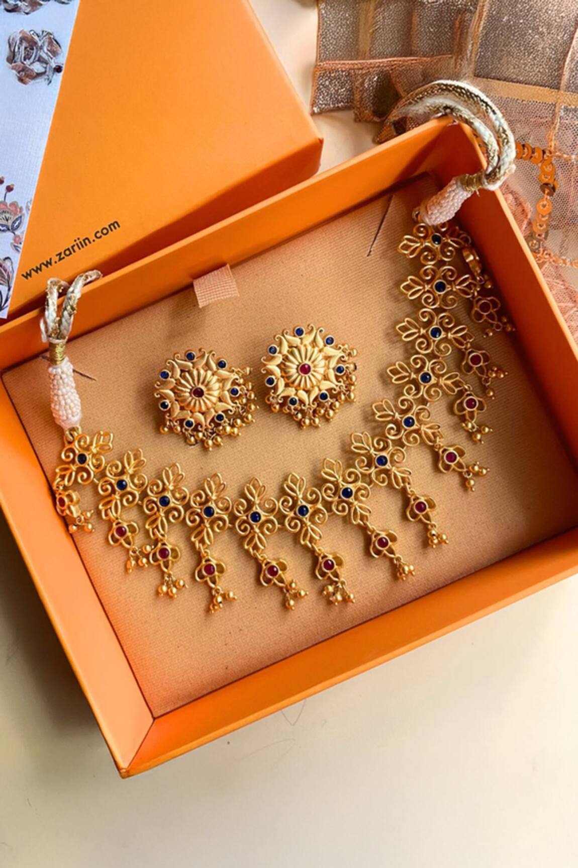 Zariin Petal Embellished Choker Set 