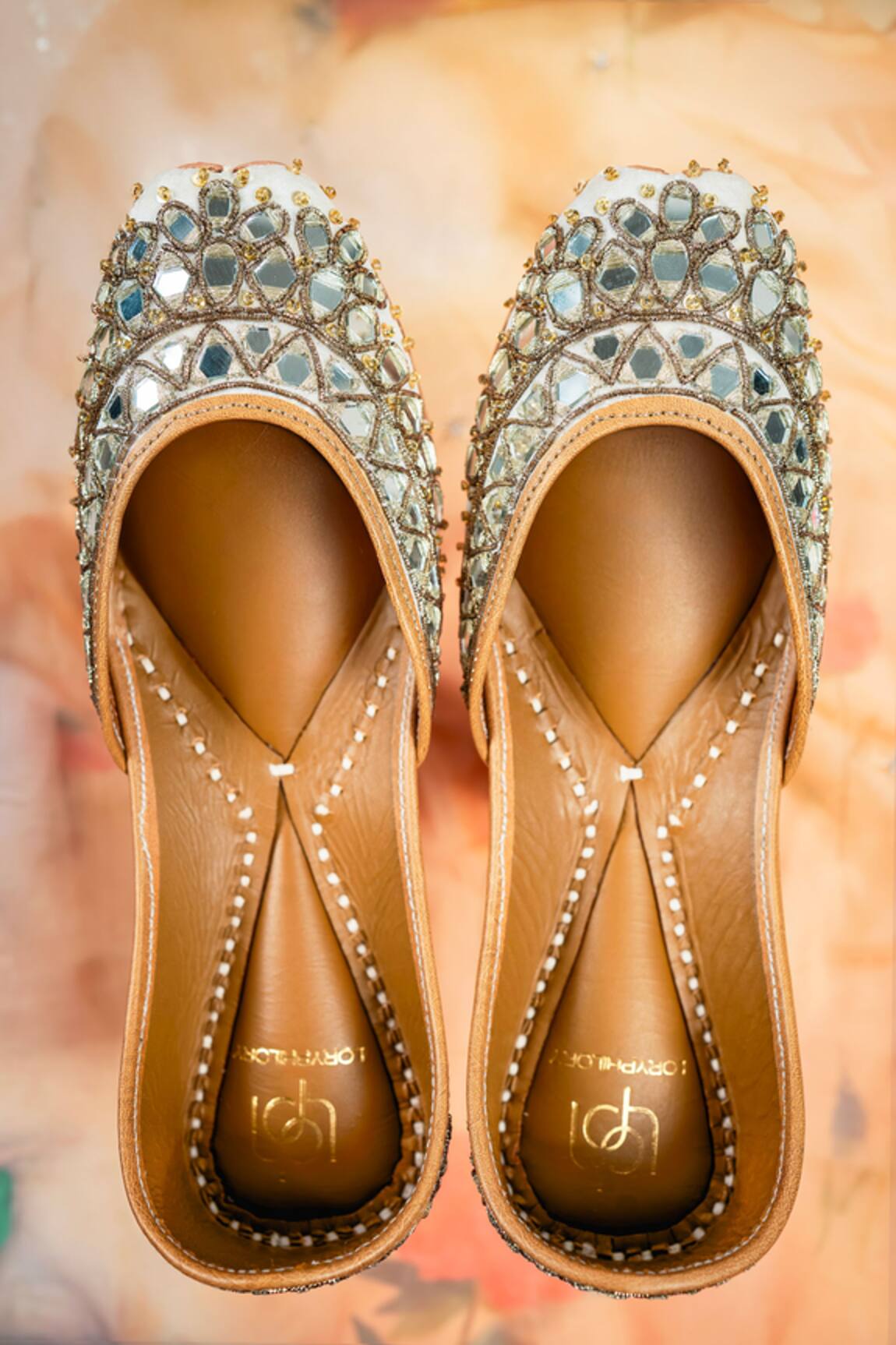 Loryphilory Aaina Embroidered Juttis 