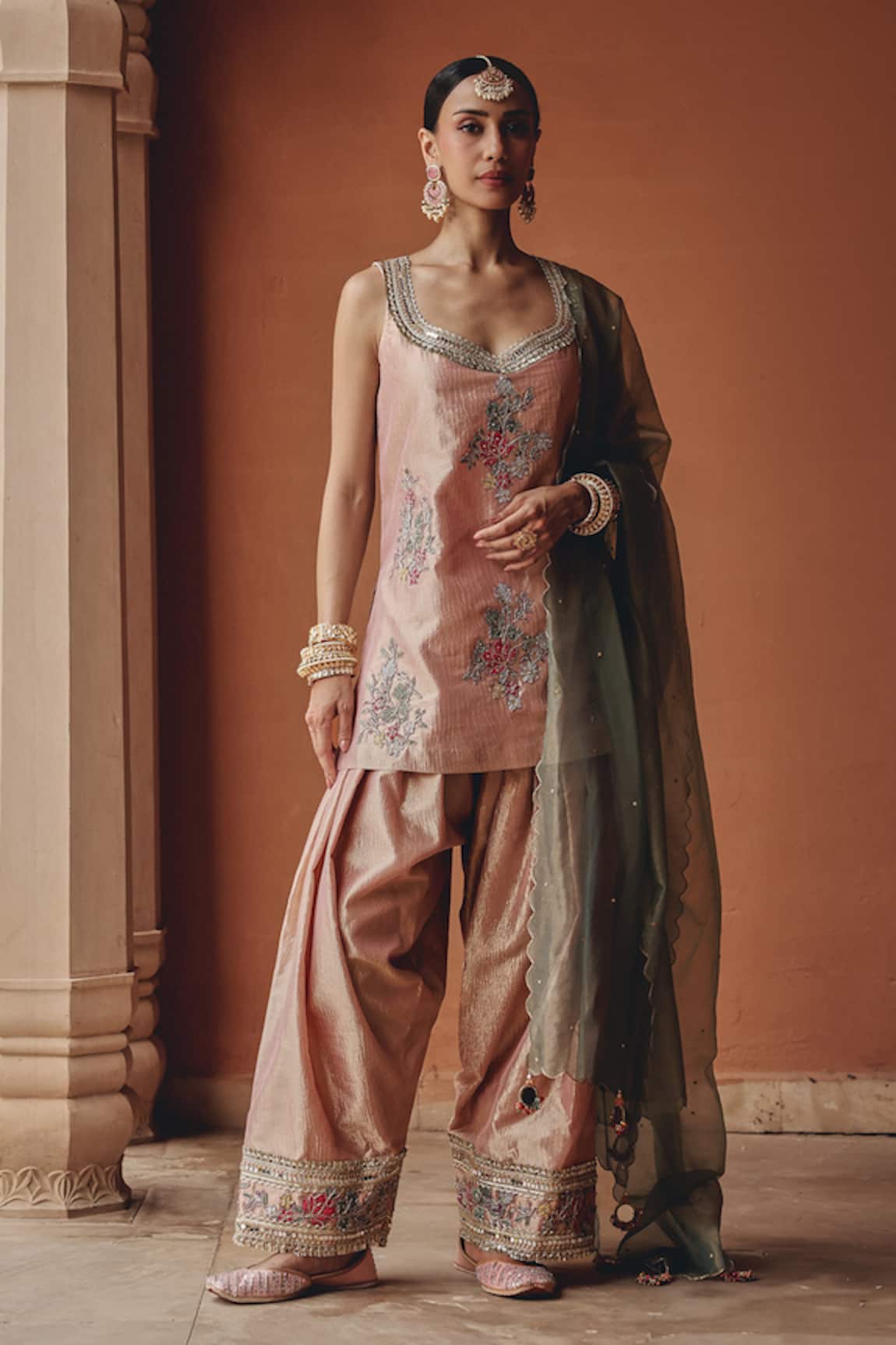 Ajiesh Oberoi Blush Bloom Kurta Salwar Set 