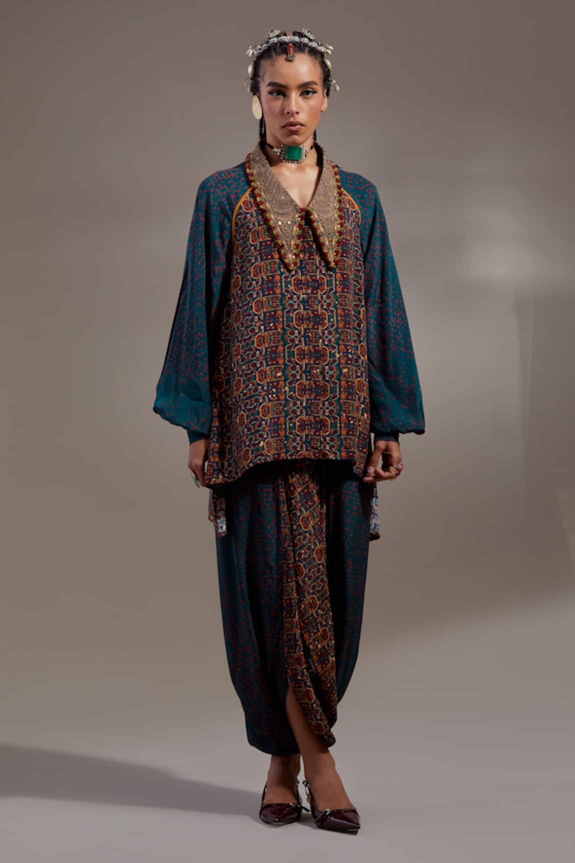 Aseem Kapoor Atri Straight Shirt With Trouser 