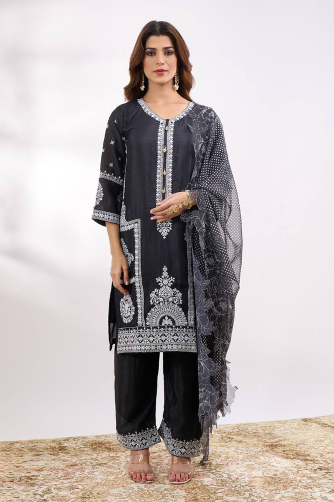 Alaya Advani Floral Embroidered Kurta Pant Set