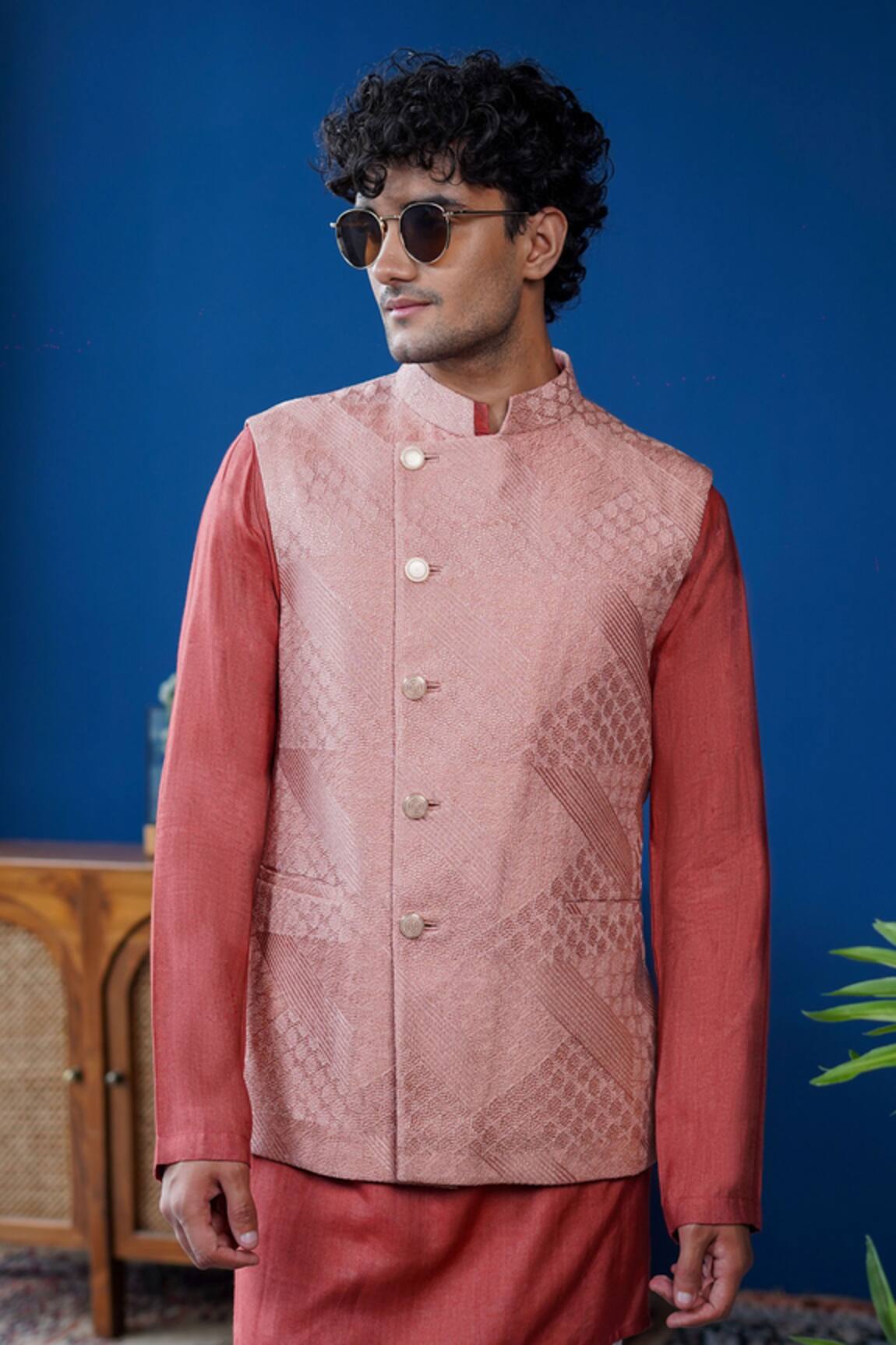 Philocaly Rosaan Embroidered Overlap Bundi 