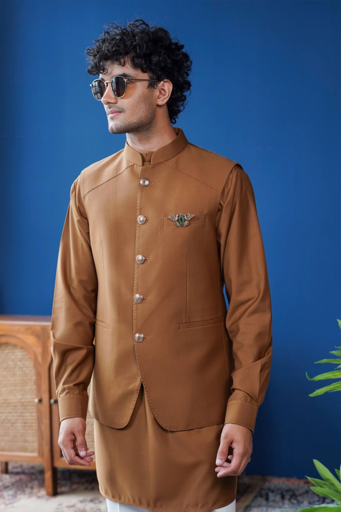 Philocaly Taruvar Perennial Wool Pick-Stitched Bundi 