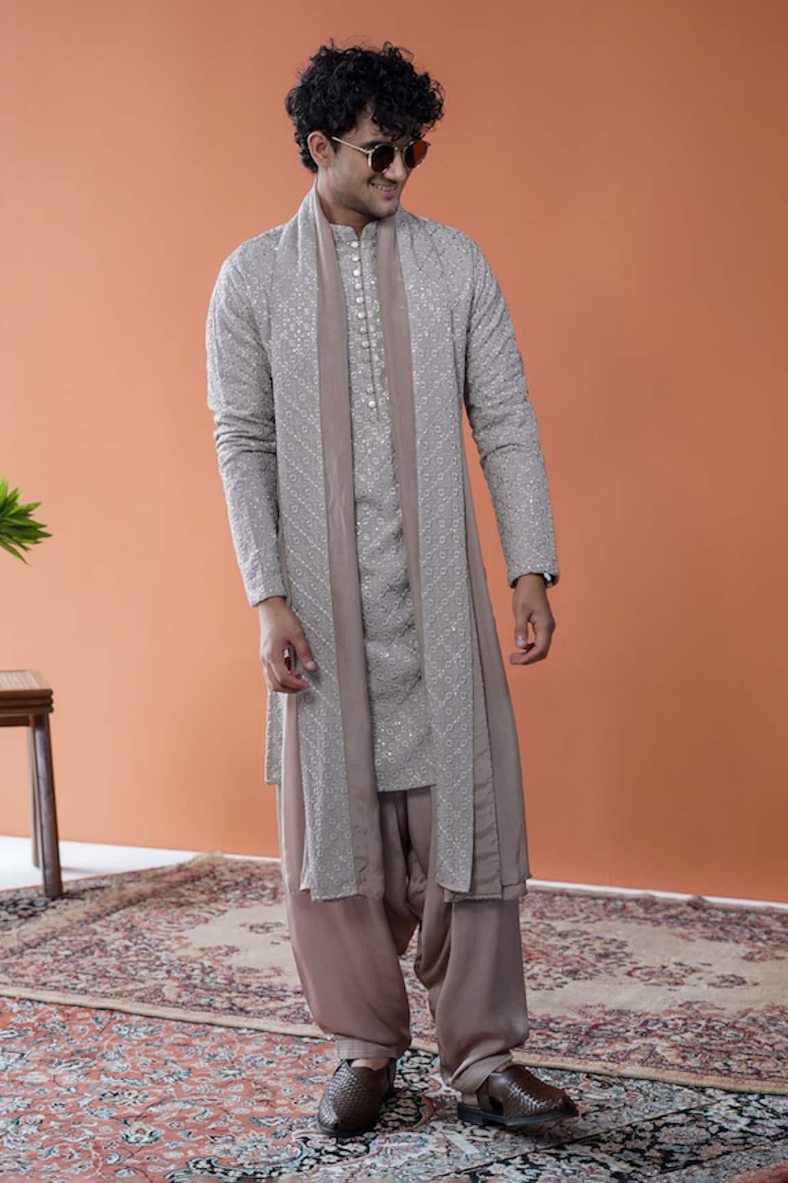 Philocaly Ashveer Embroidered Kurta & Tonal Stole 