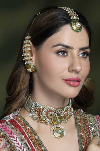 Joules by Radhika Rajsi Radiance Maangtikka 