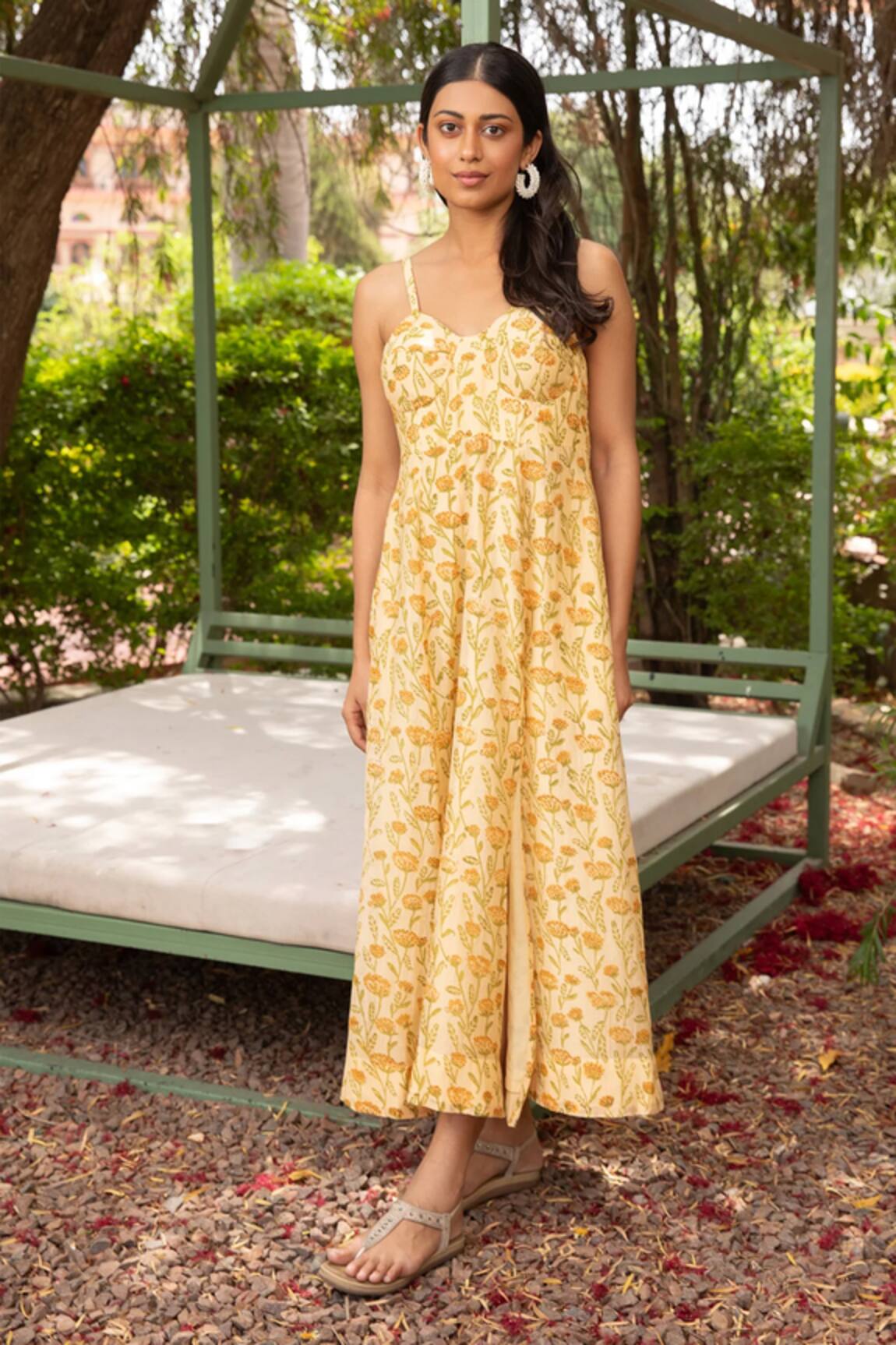 Amoree india Floral Pattern Corset Dress 