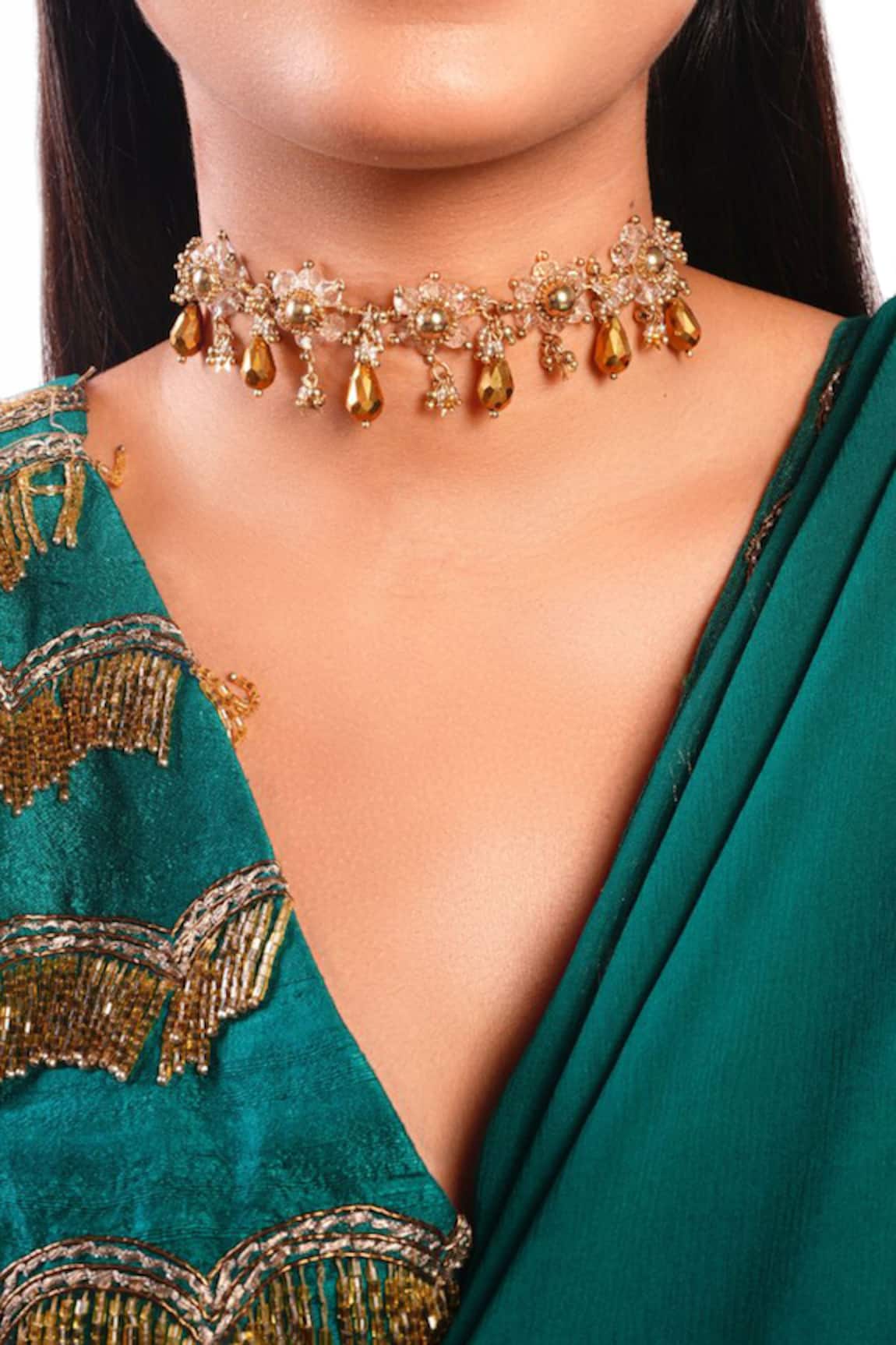 Vaidaan Amaya Embellished Choker 