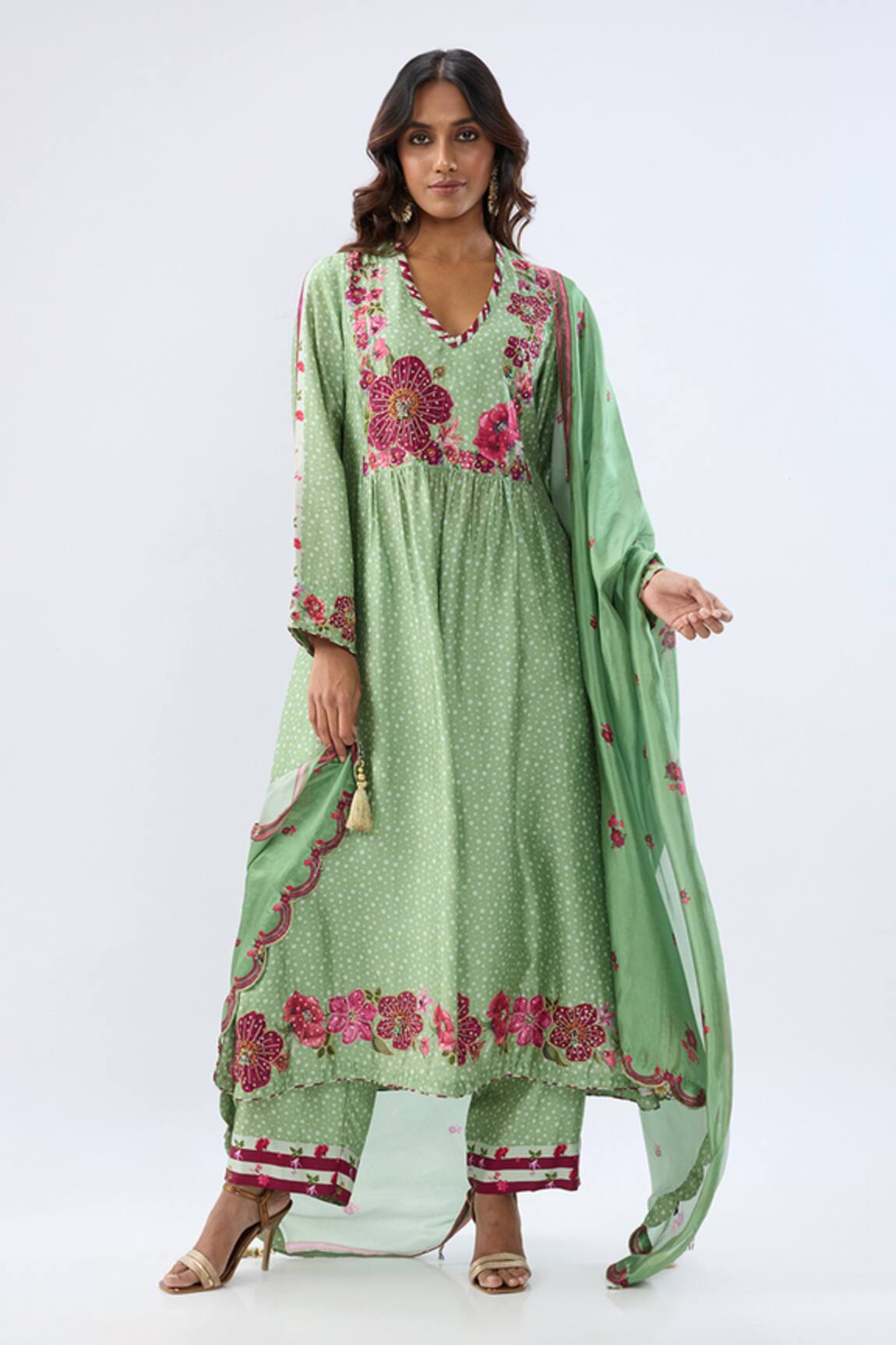 Label Niti Bothra Floral Pattern Kurta Set 