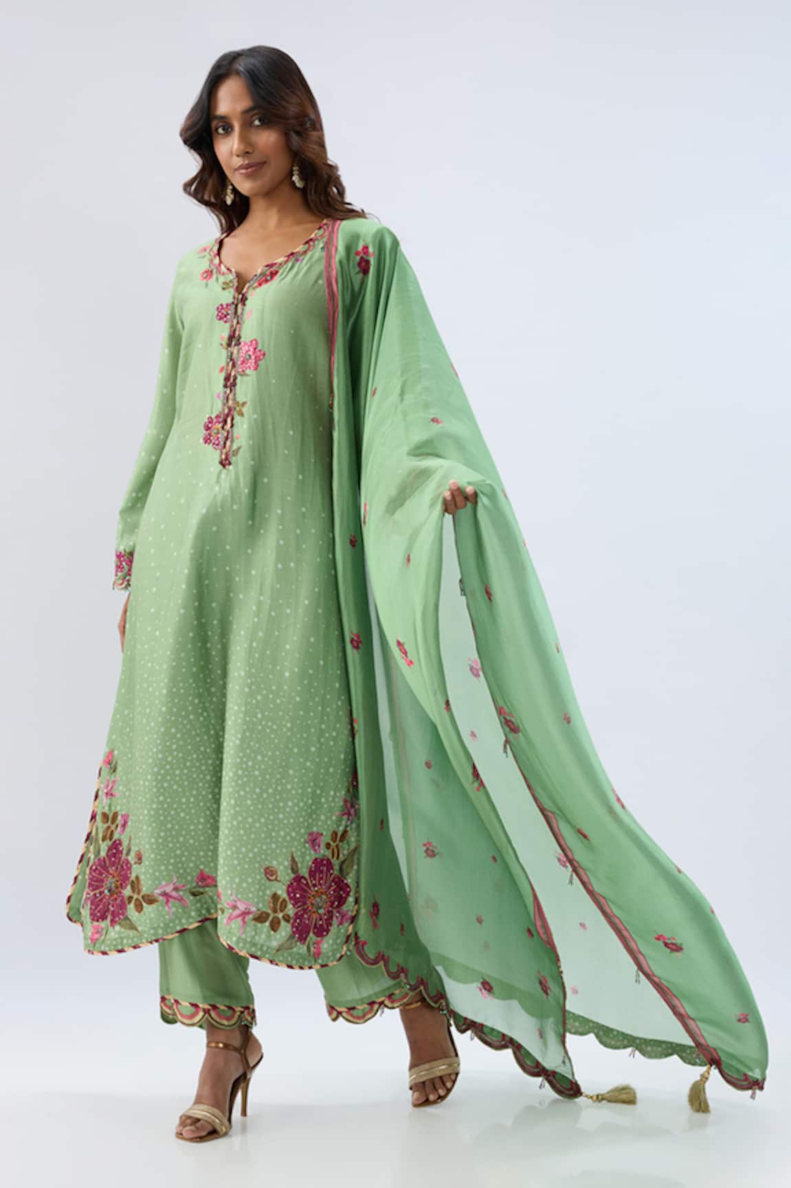 Label Niti Bothra Floral Pattern Kurta Set 