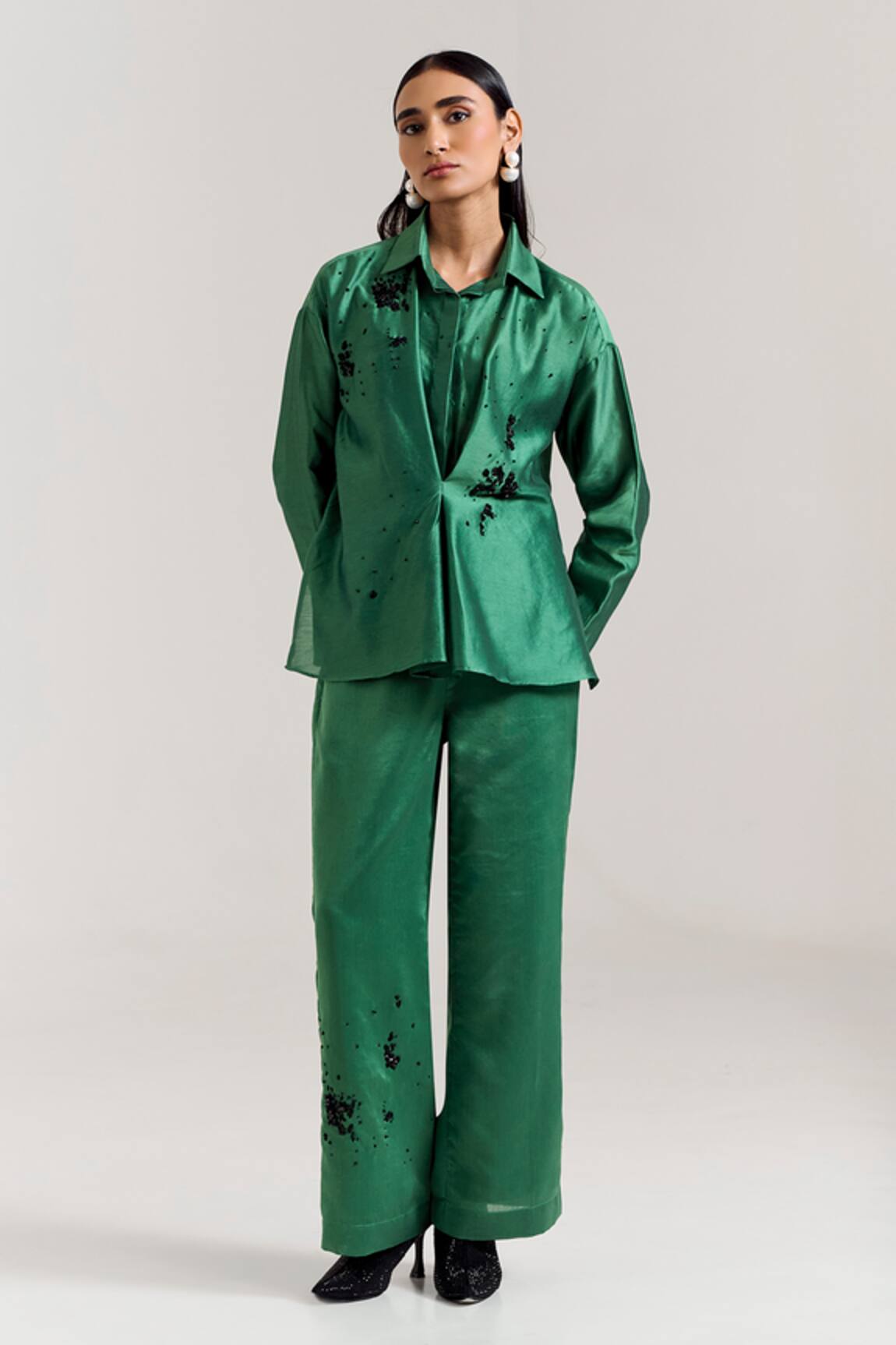 Notsosure Scatter Embroidered Shirt With Pant