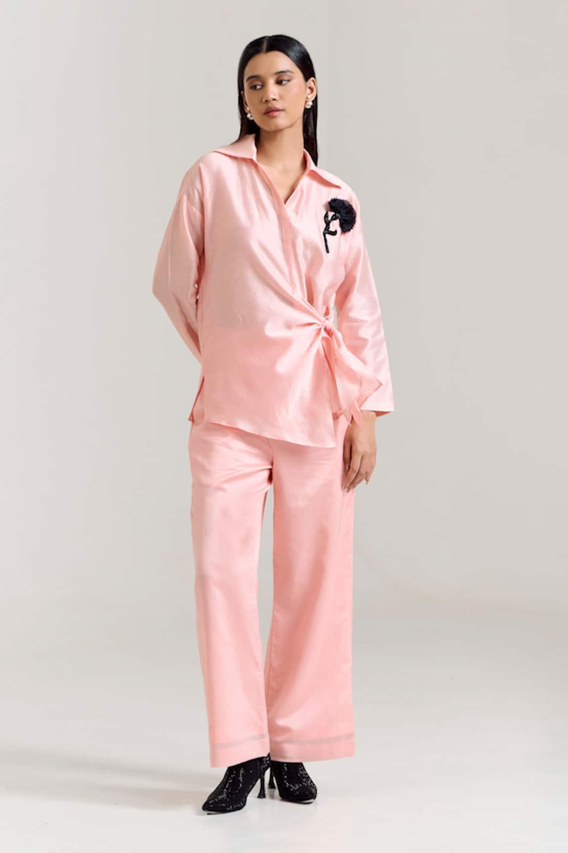 Notsosure Brooch Embellished Shirt With Pant