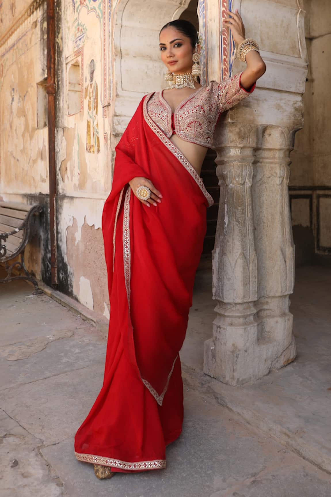 Amoree india Laal Surakh Embroidered Saree & Blouse Set 