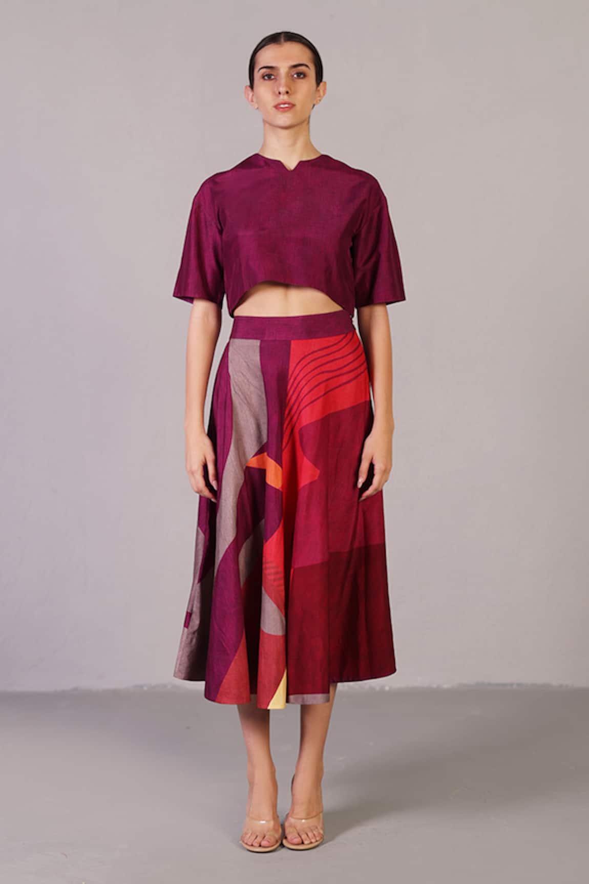 Clos Vista Top With Abstract Pattern Skirt 