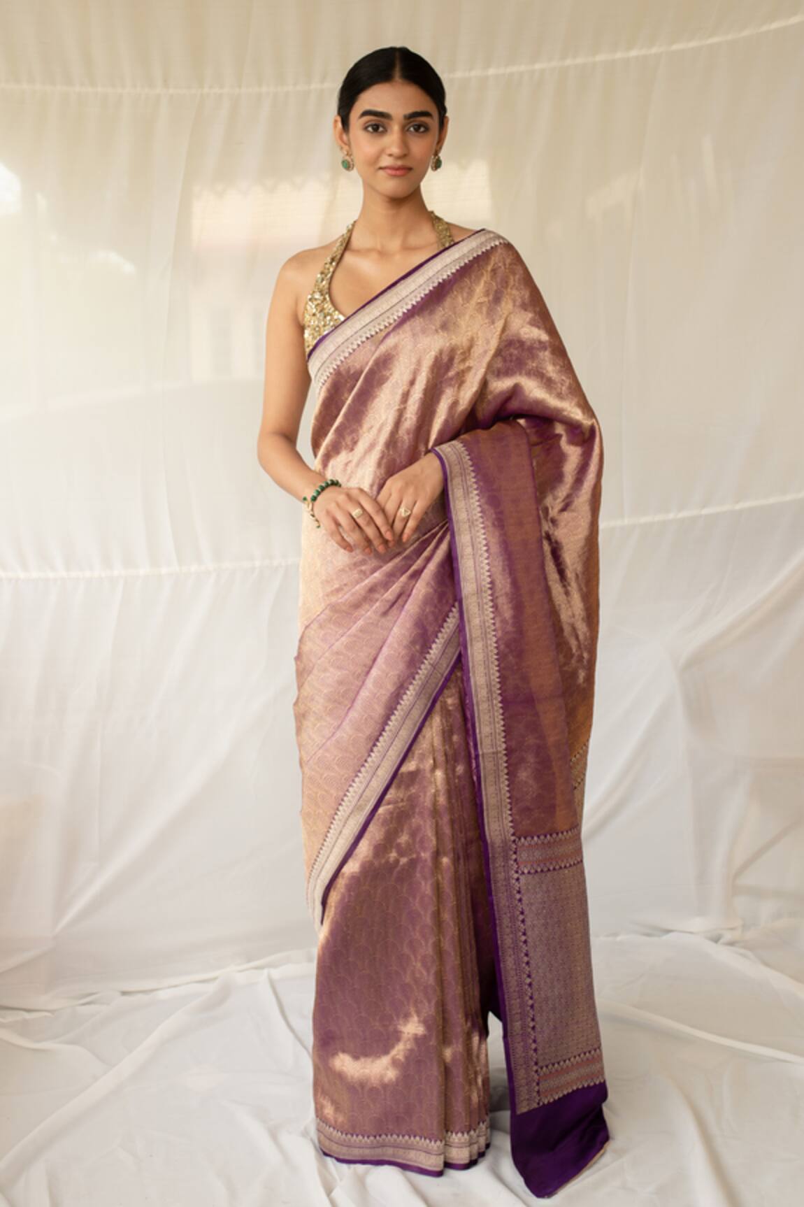 Priyanka Raajiv Siddeshwari Woven Saree With Running Blouse 