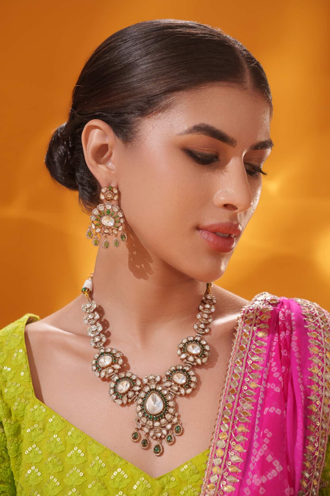 Zevar By Geeta Kundan Embellished Neckalce With Earrings 