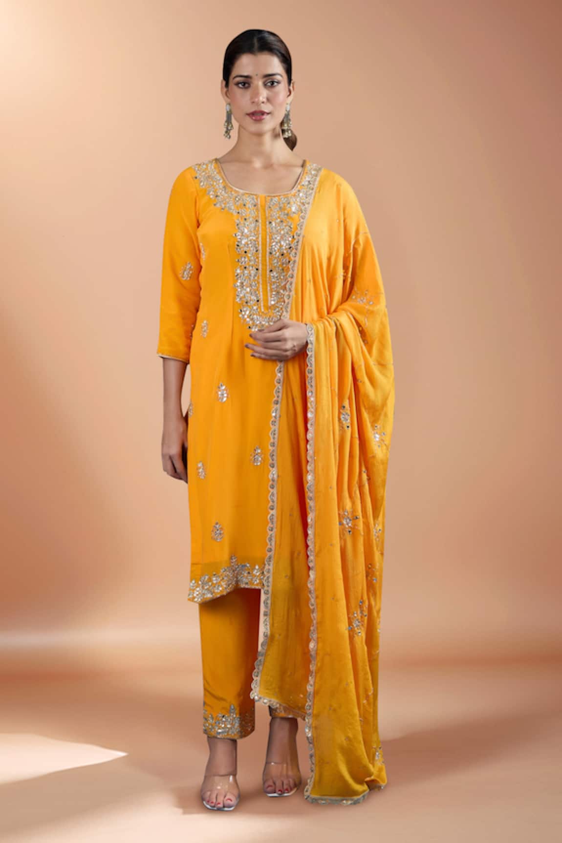 Samyukta Singhania Butti Embroidered Kurta Set 