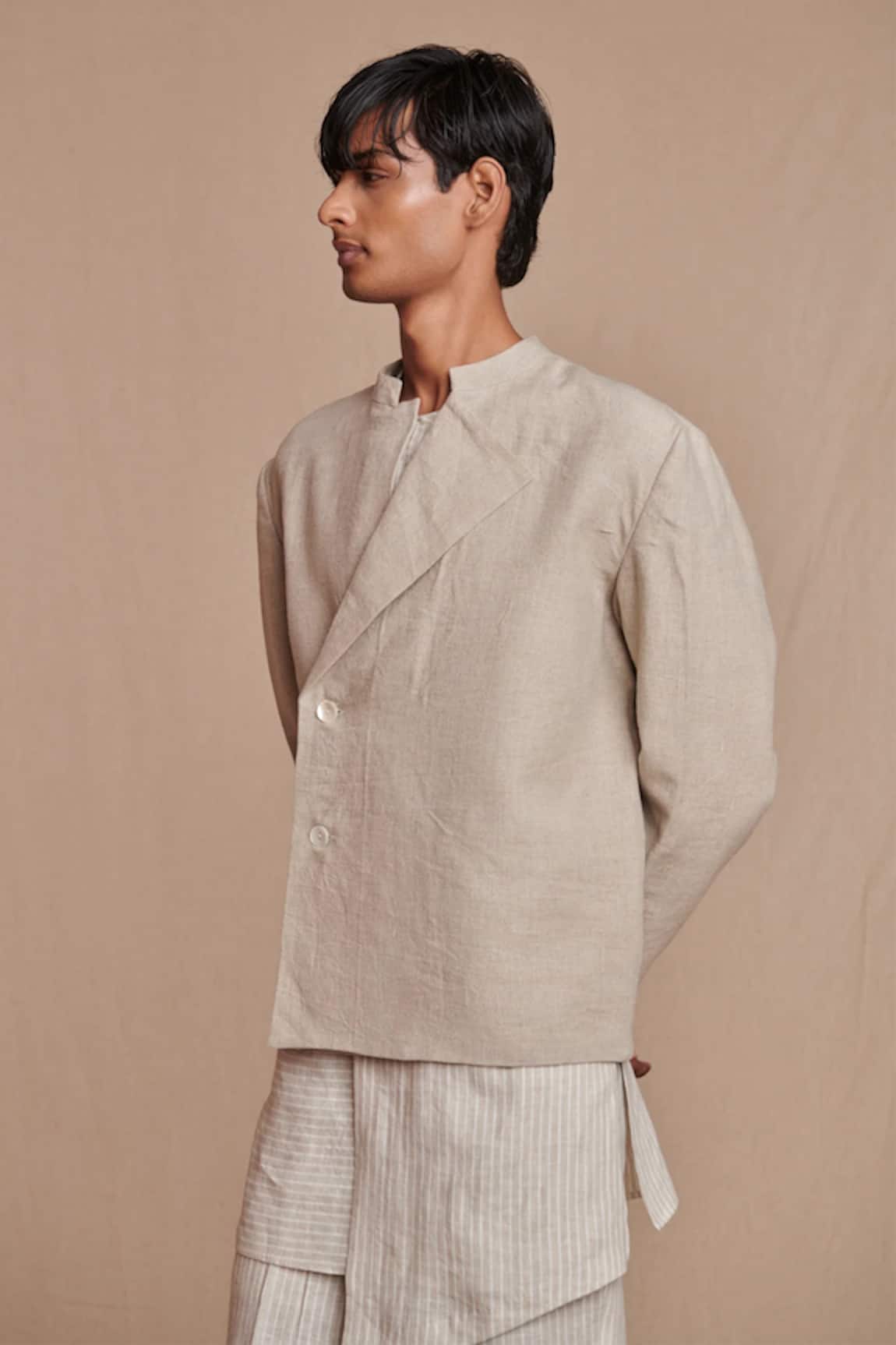 Saphed Undyed Linen Bandhgala Jacket