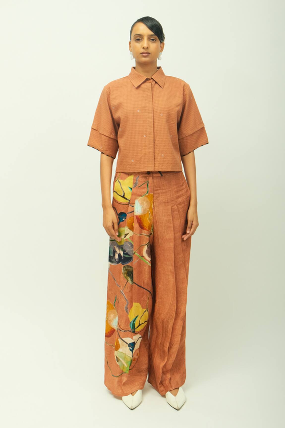 OFRIDA Mira Cropped Shirt & Pant Set 