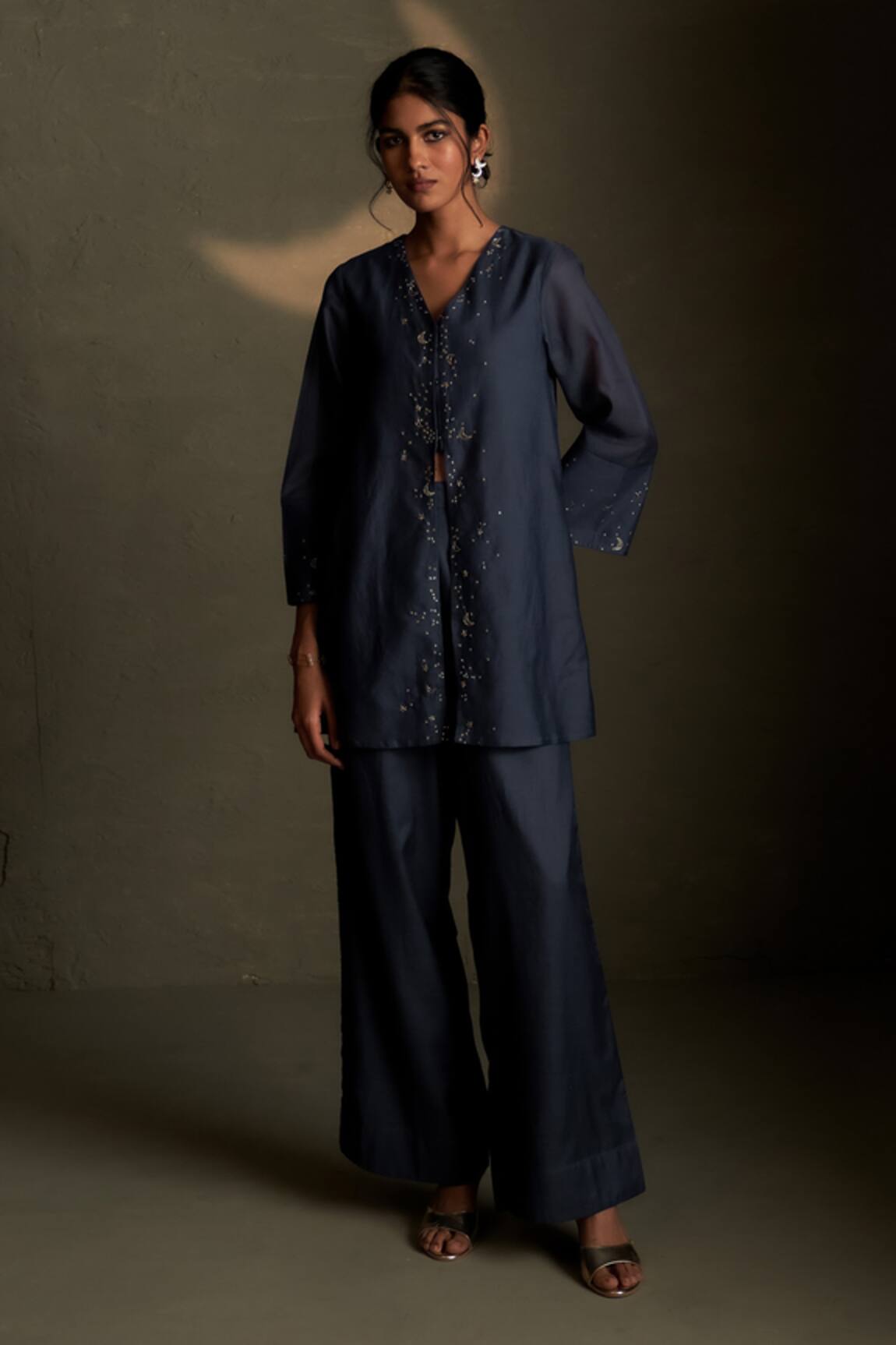 Charkhee Cresent Moon Shirt With Pant 