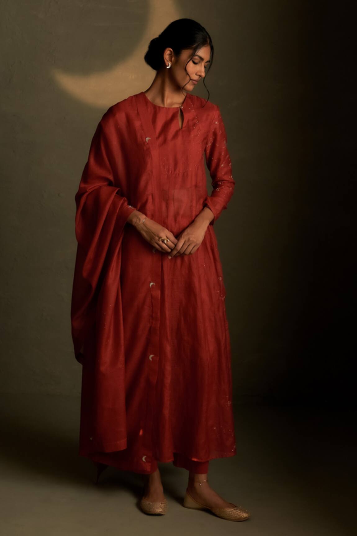 Charkhee Mul Chanderi Kurta Set 