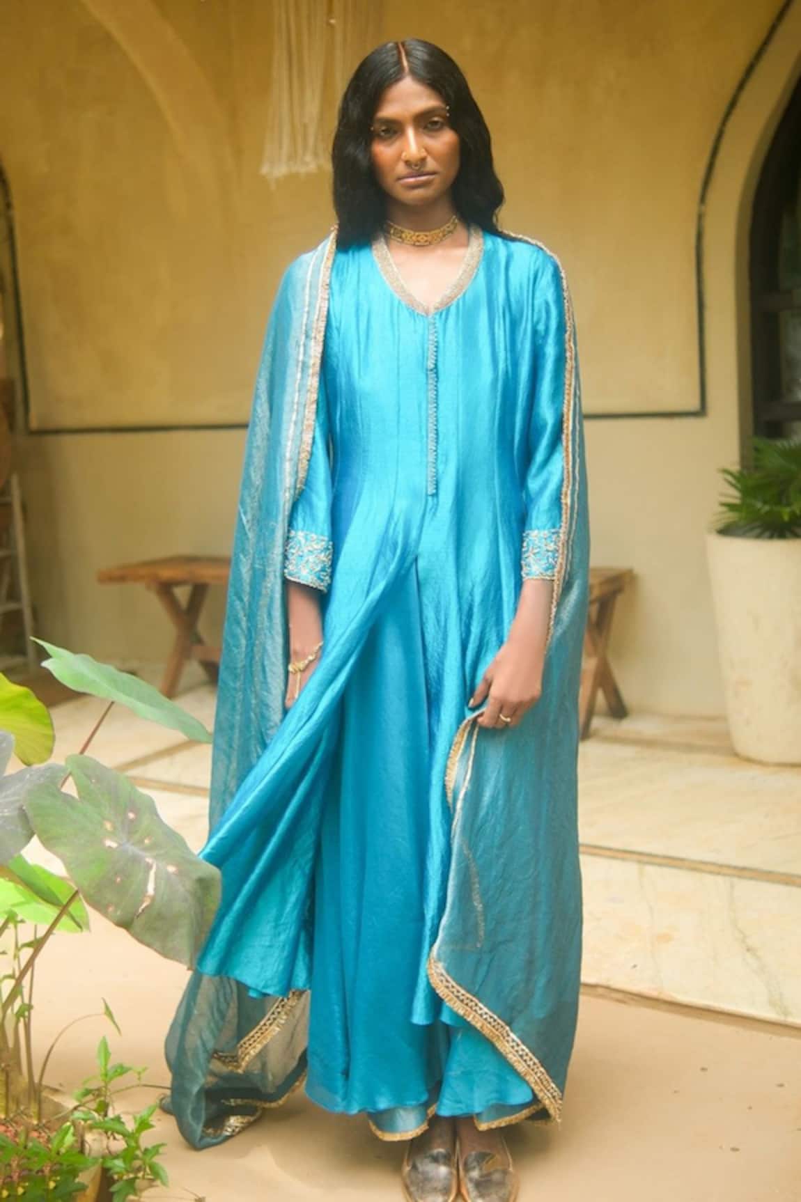 Myoho Front Slit Kurta Set