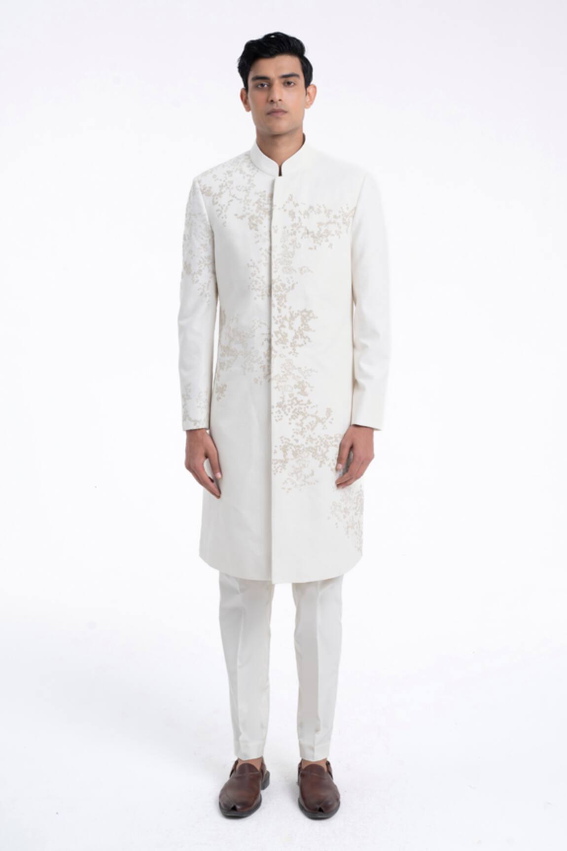 Dhruv Vaish Embroidered Sherwani Set 