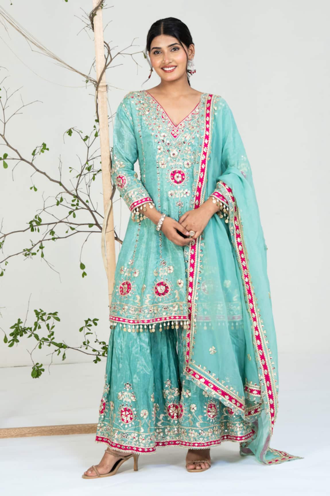 Ellemora Fashions Mirror Work Kurta Set 