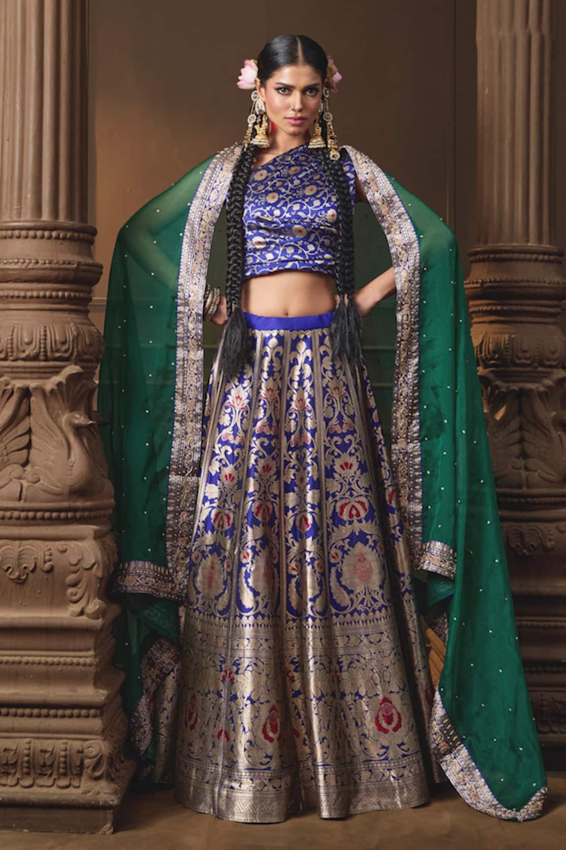 Vishwa By Pinki Sinha Woven Lehenga Set With Unstitched Blouse Piece 