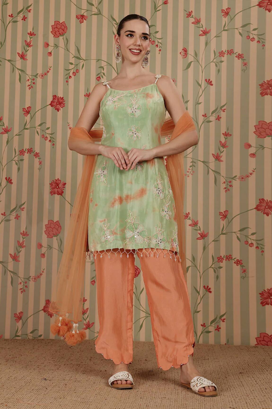 Nitisha Kashyap Official Tie-Dye Sleeveless Kurta Pant Set 